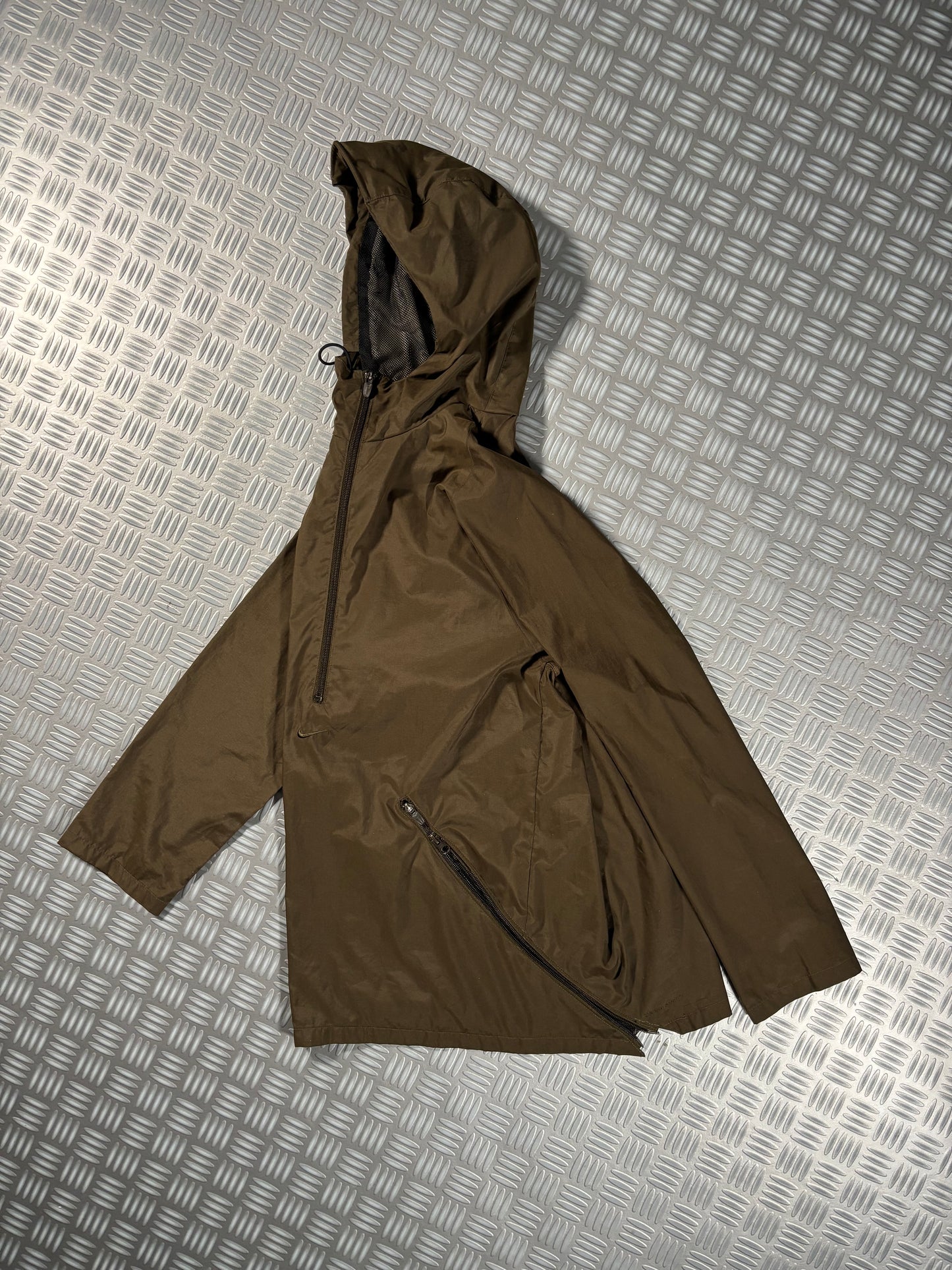 Early 2000’s Nike Expandable Hem Hooded Anorak