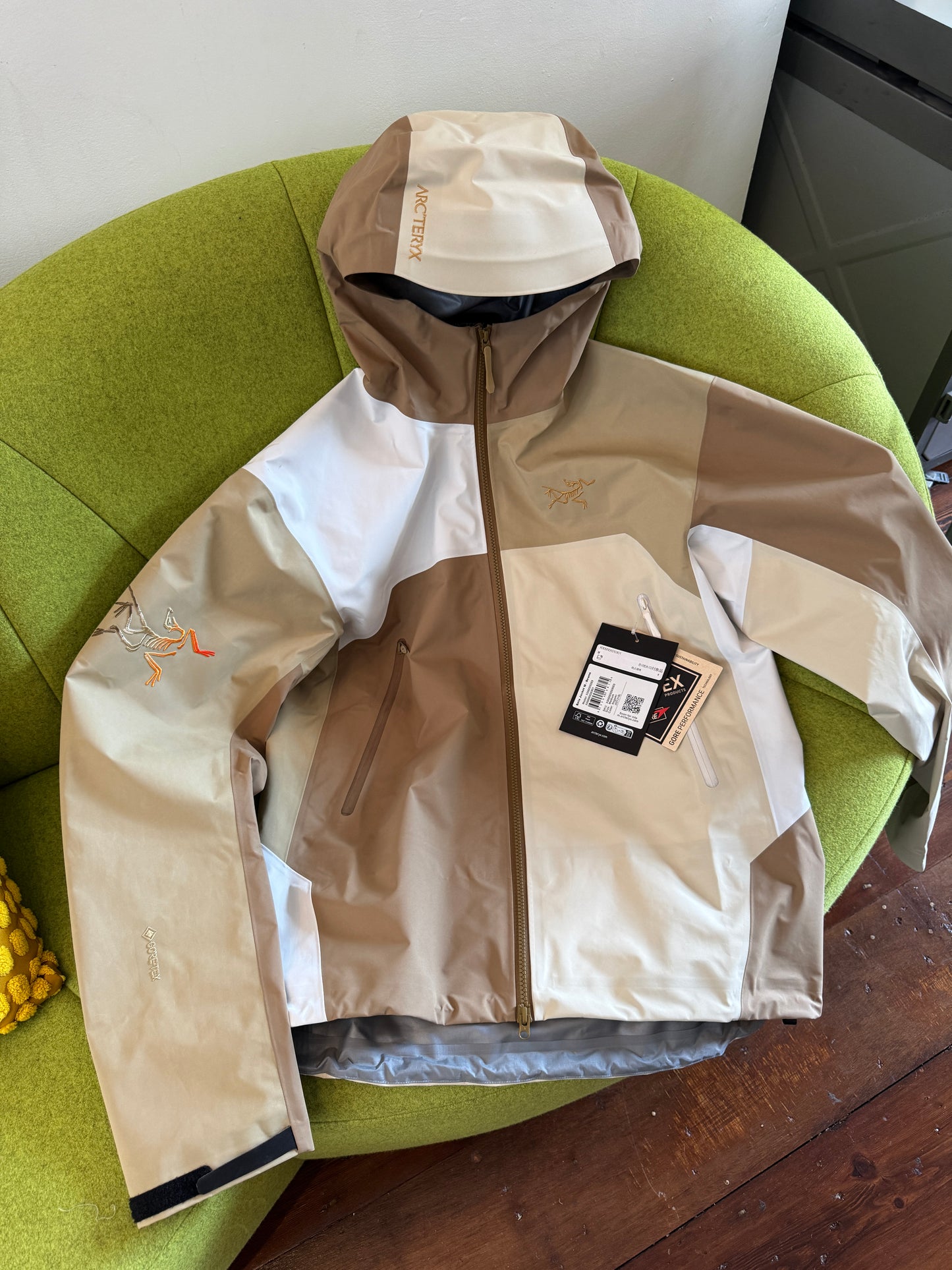 Arc’teryx x Beams Beta Shell Gore-tex Jacket