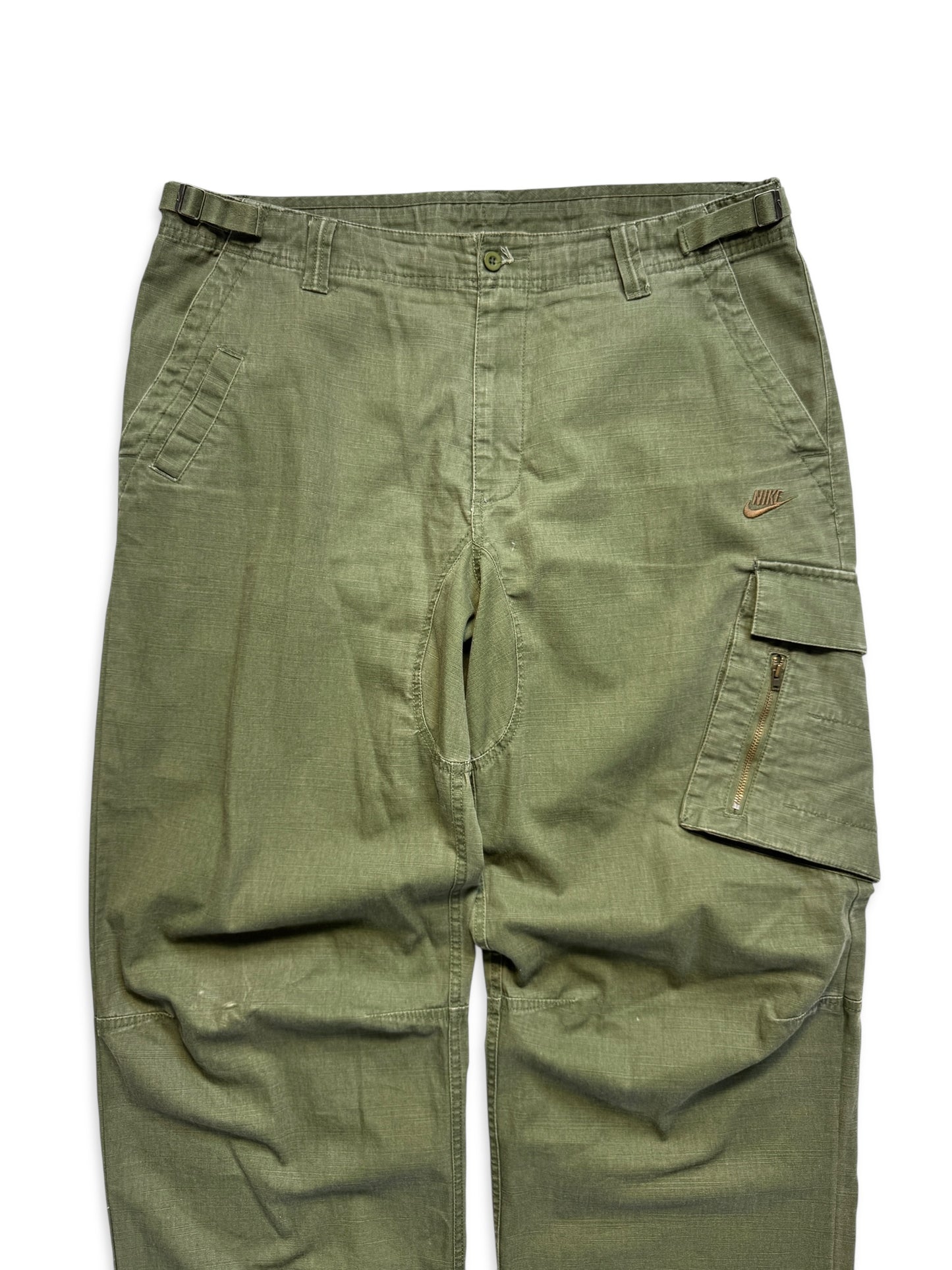 Early 2000’s Nike Washed Khaki Cargo Pant