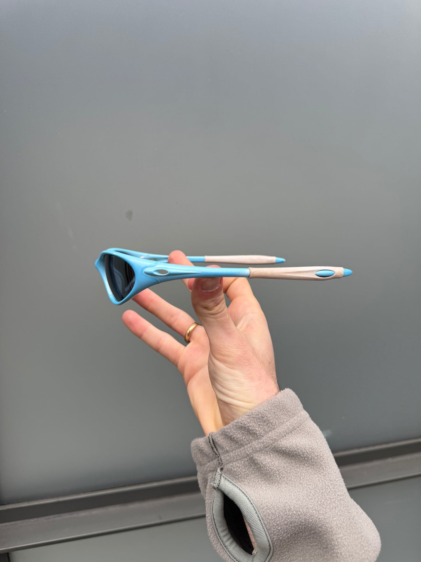 1990’s Oakley Minute Gen 1 Baby Blue Sunglasses