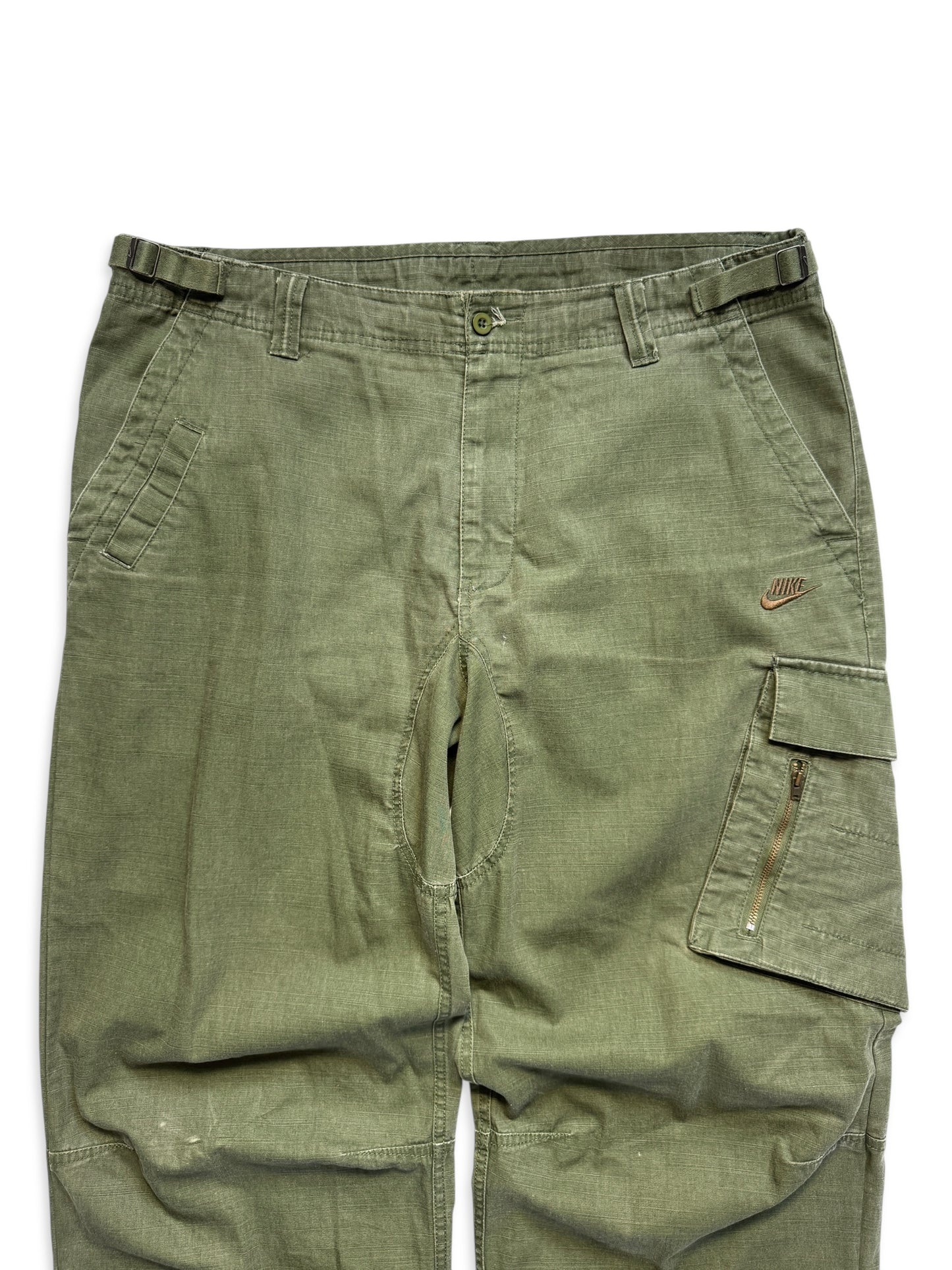 Early 2000’s Nike Washed Khaki Cargo Pant