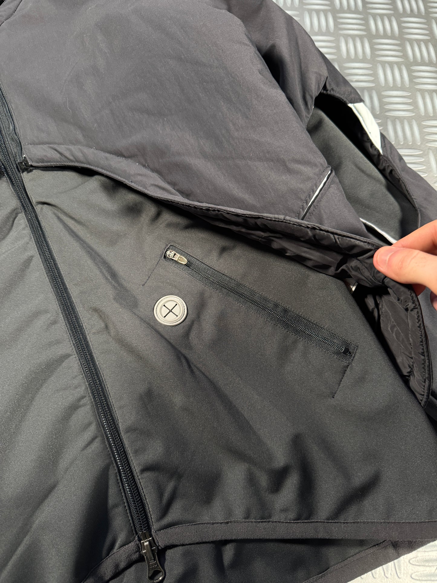 SS03’ Nike MB1 Mobius Technical MP3 2in1 Windrunner Jacket
