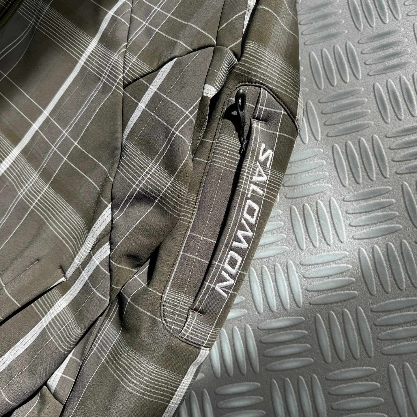 Early 2000’s Salomon Plaid Soft Shell Jacket - Medium