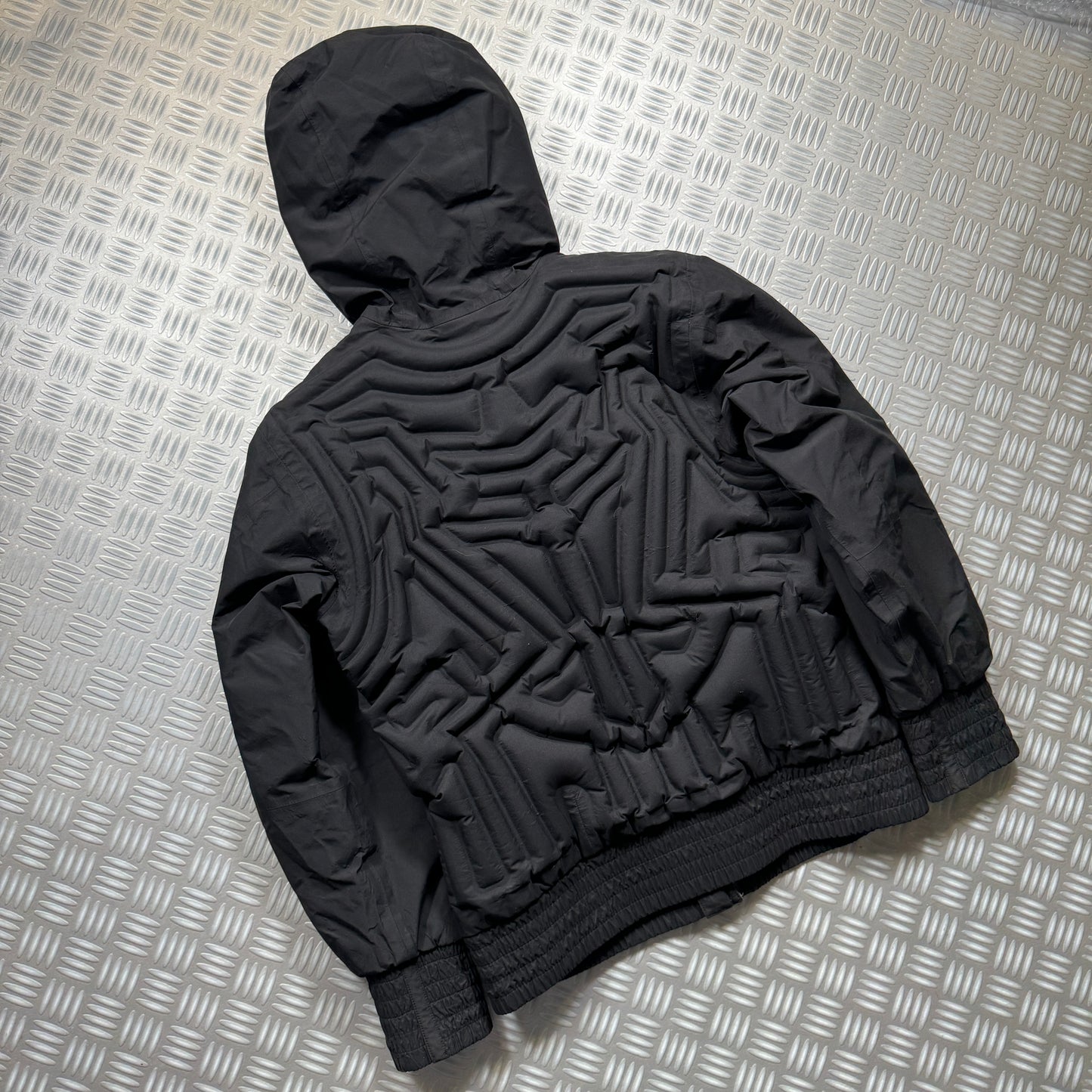 Early 2000’s Nike Jet Black Gore-Tex Airvantage Inflatable Jacket