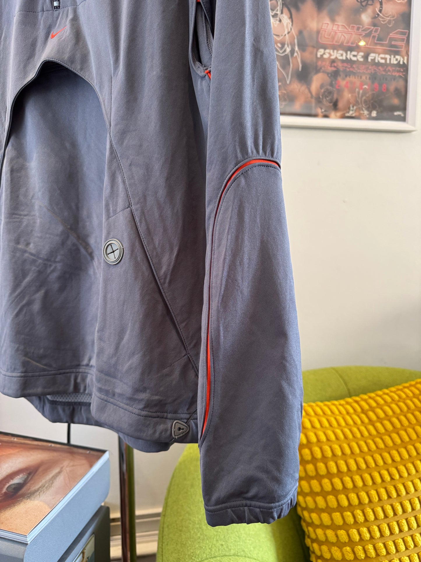 SS03' Nike MB1 Mobius Technical MP3 Articulated Jacket