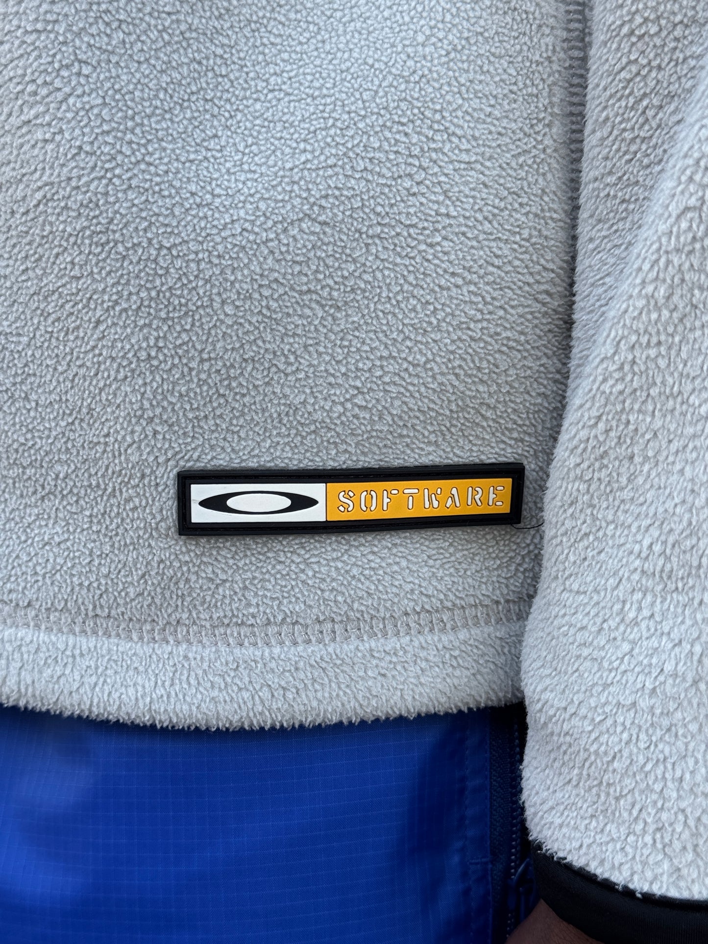 Early 2000’s Oakley Software Ivory Off White Fleece 1/4 Zip