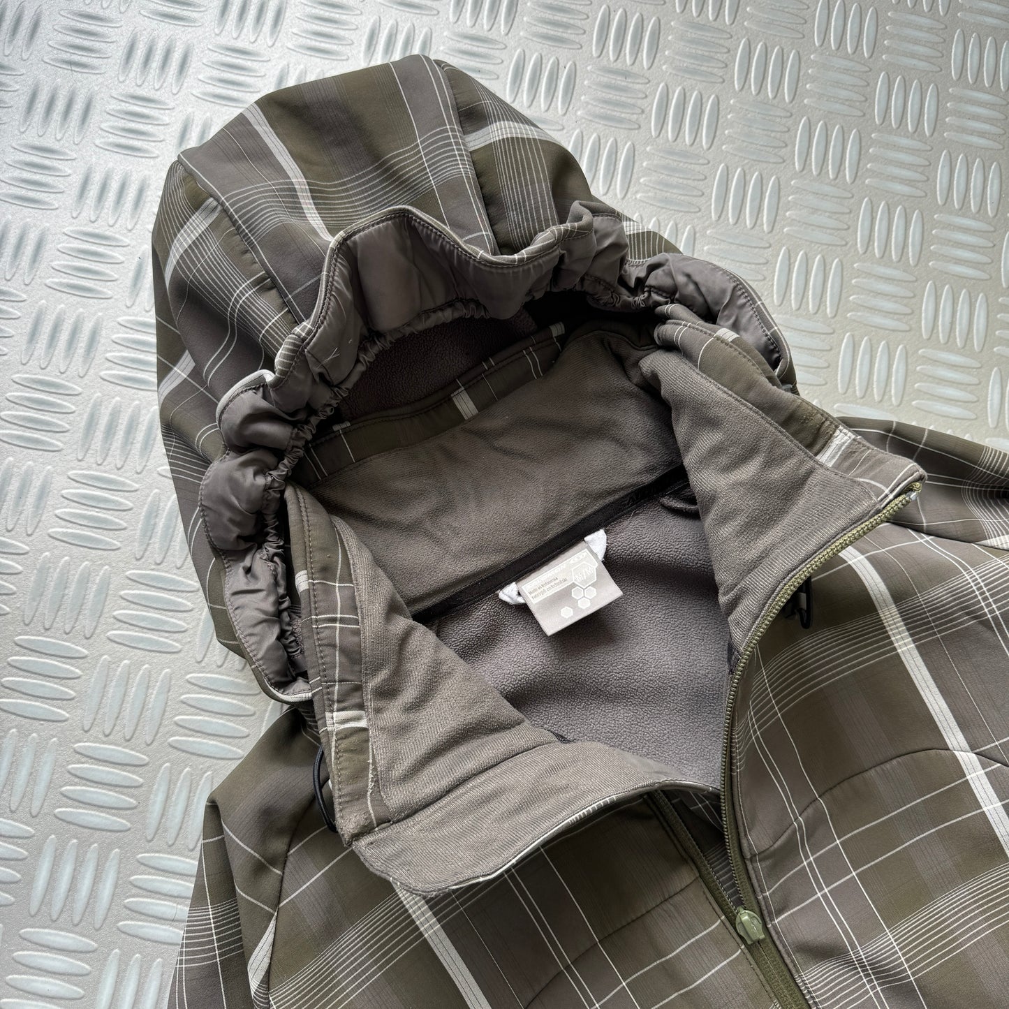 Early 2000’s Salomon Plaid Soft Shell Jacket - Medium