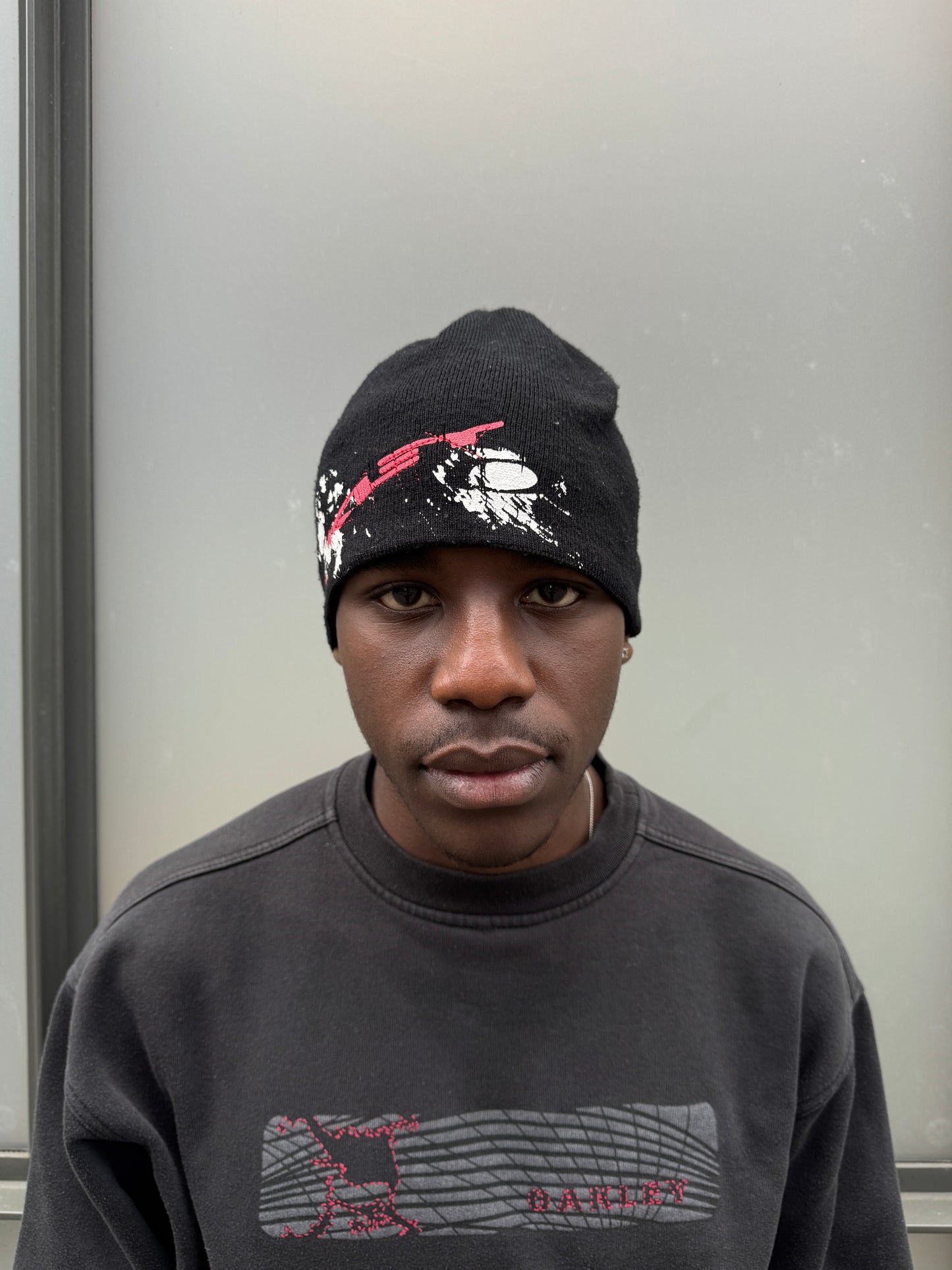Early 2000’s Oakley Spellout Splatter Beanie