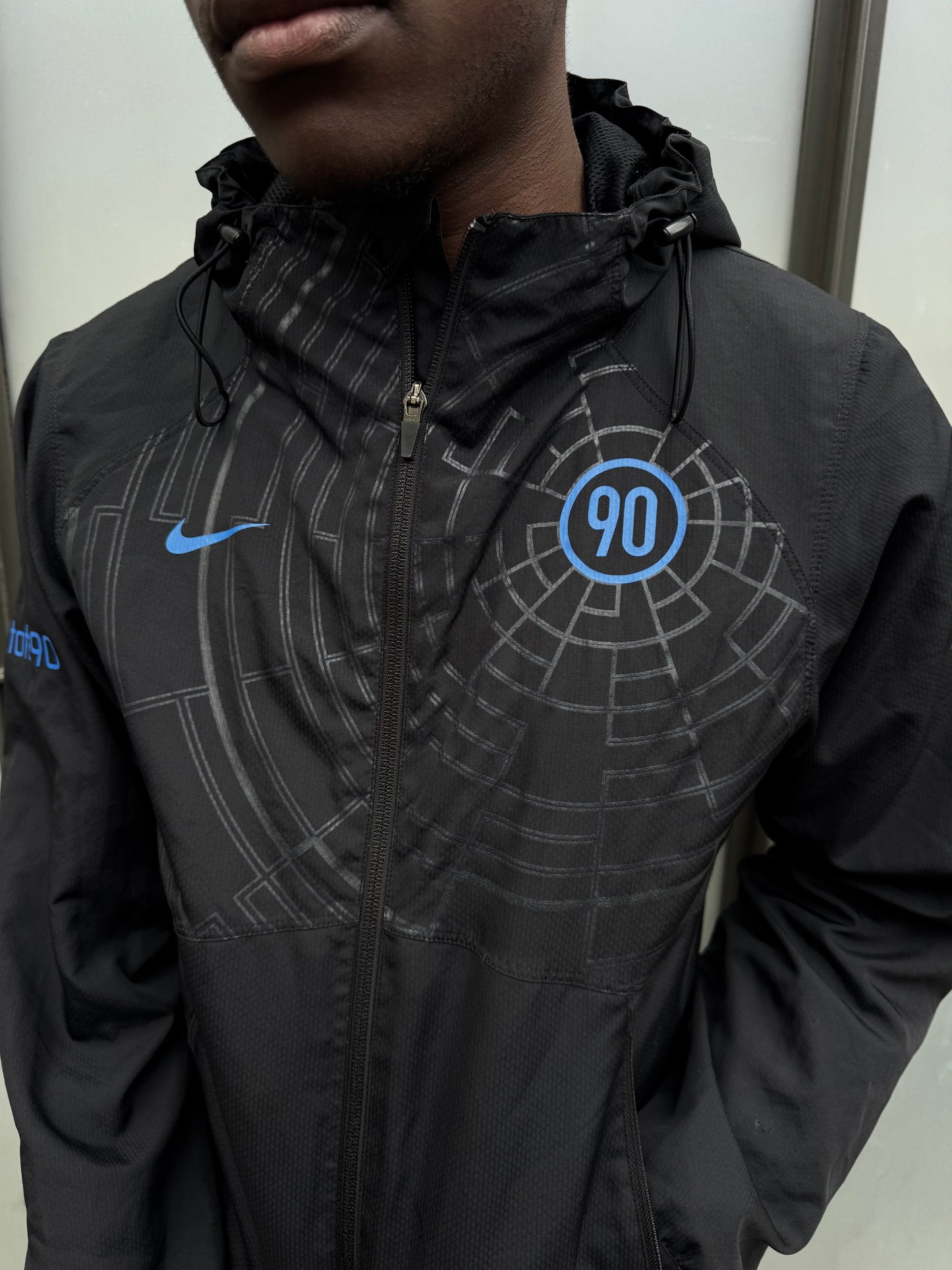 Early 2000’s Nike T90 Spider Web Jet Black Hooded Jacket