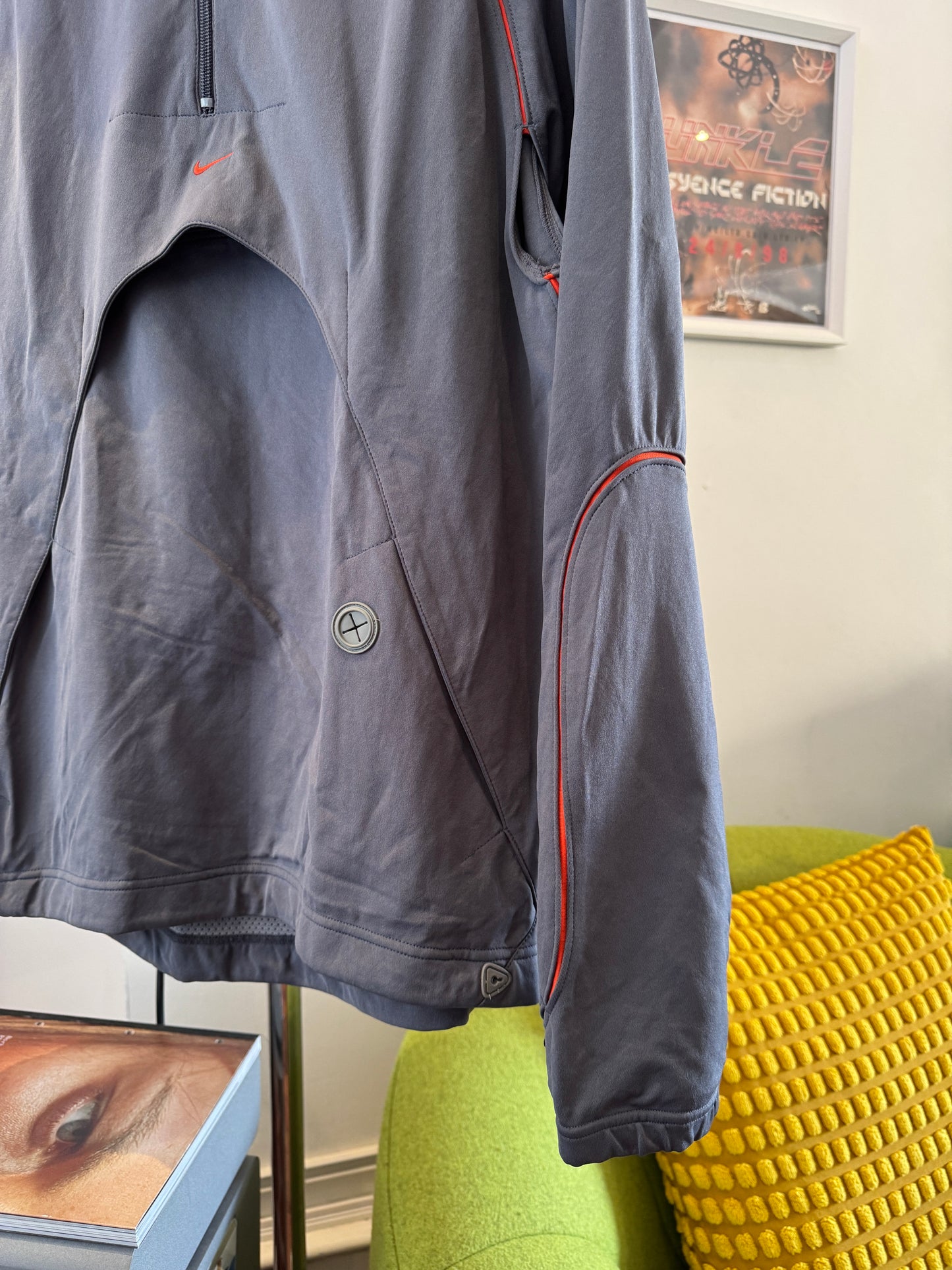 SS03' Nike MB1 Mobius Technical MP3 Articulated Jacket