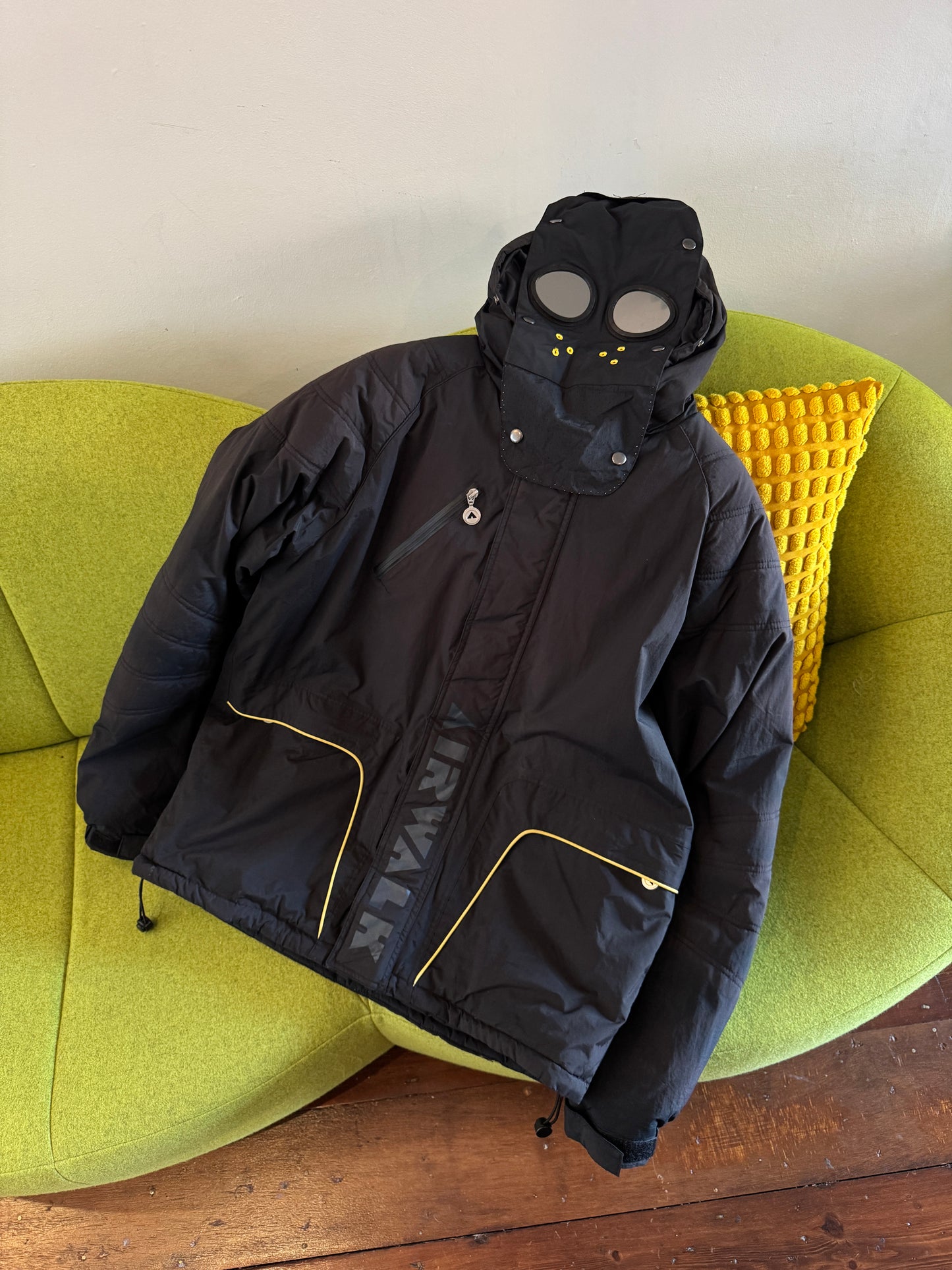 Early 2000’s Airwalk Black Nuclear Goggle Jacket