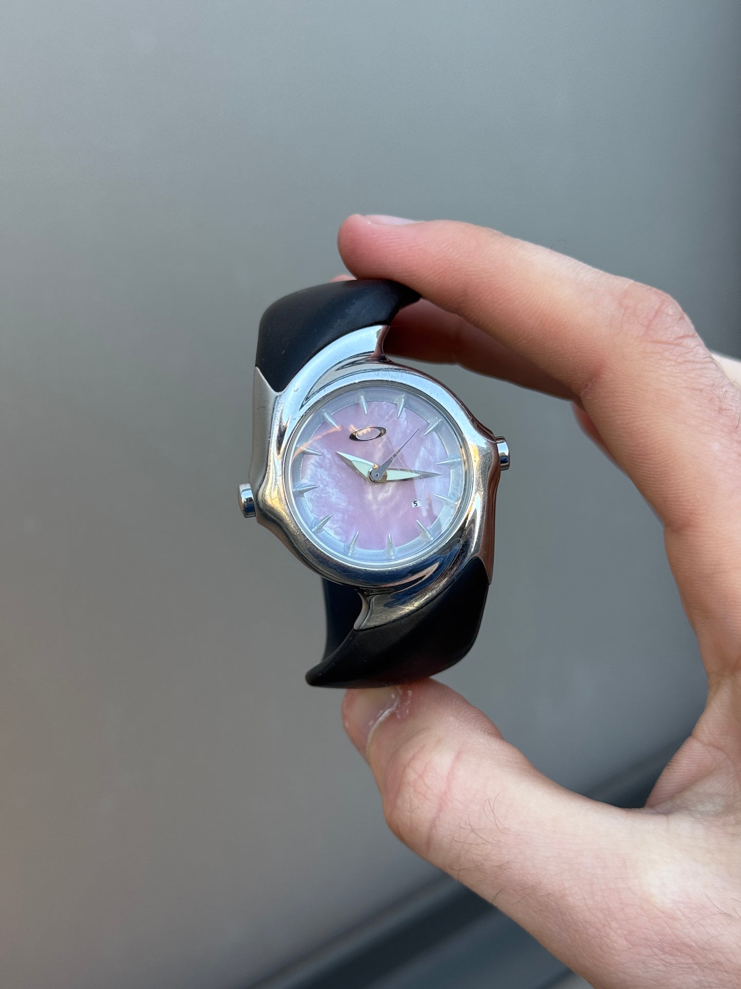 2001 Oakley Pink Pearl Crush Analog Watch