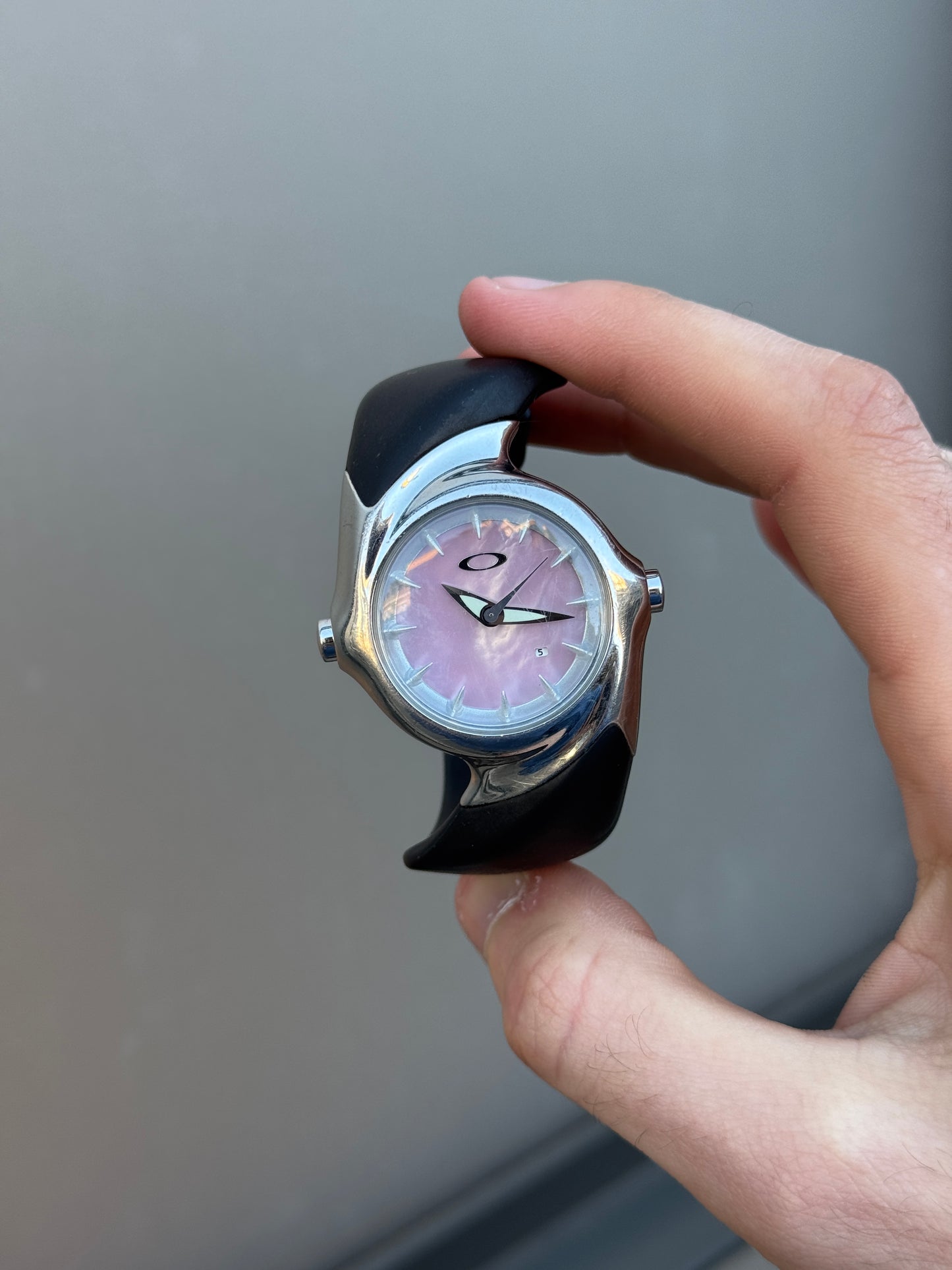 2001 Oakley Pink Pearl Crush Analog Watch