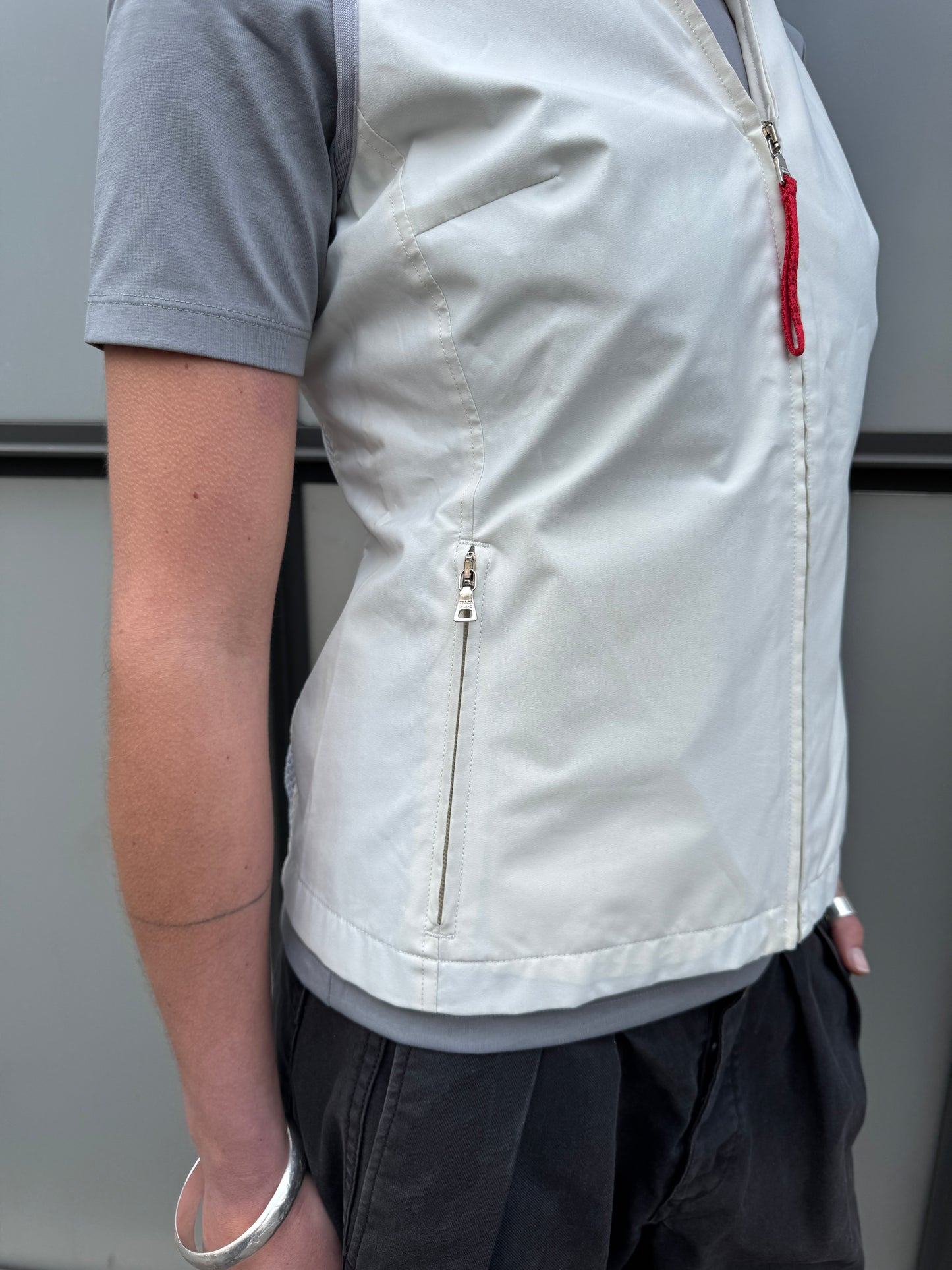 SS00’ Prada Sport Ventilated Packable Hood White Vest