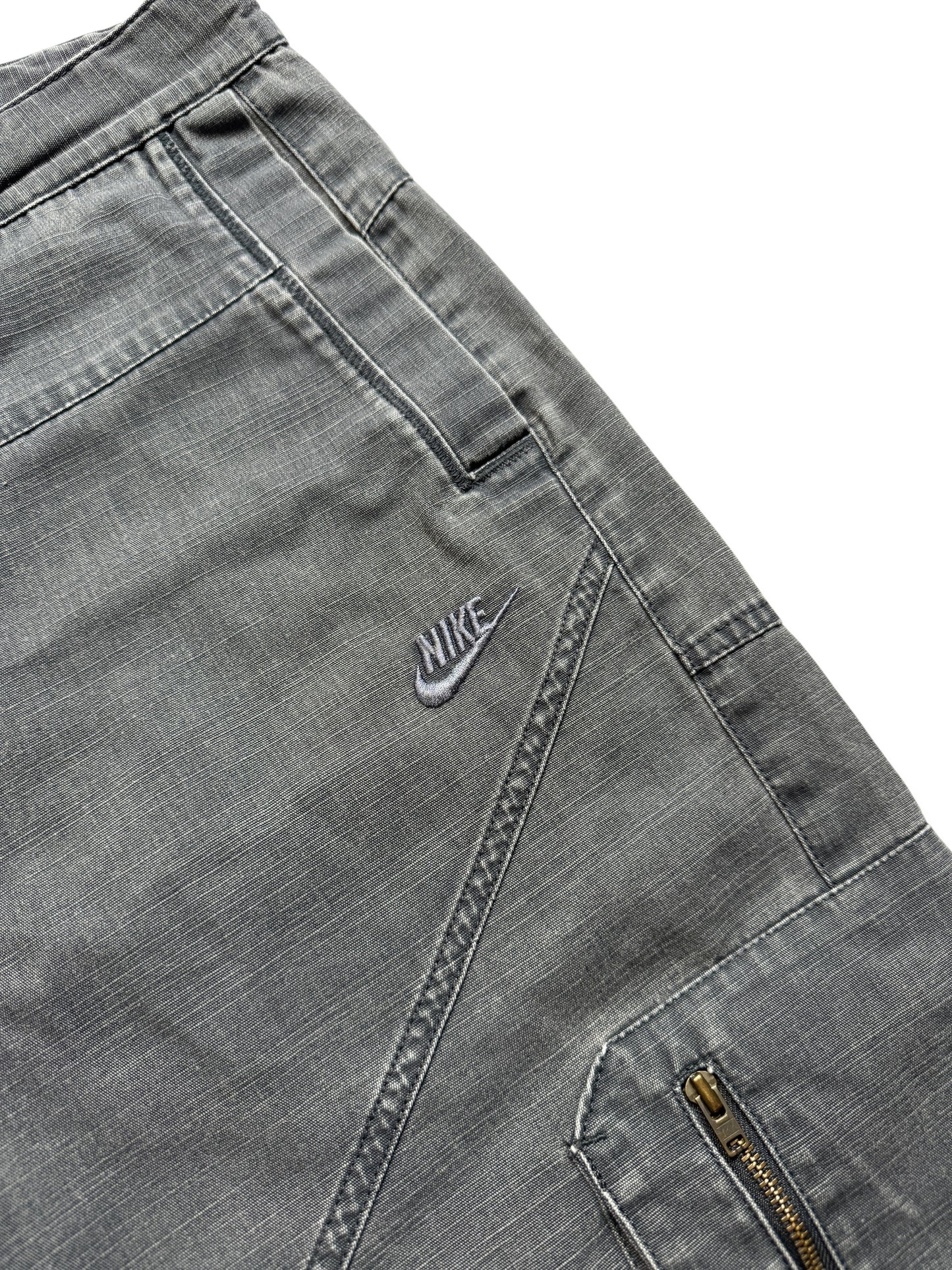 Early 2000’s Nike Washed Grey Cargo Shorts
