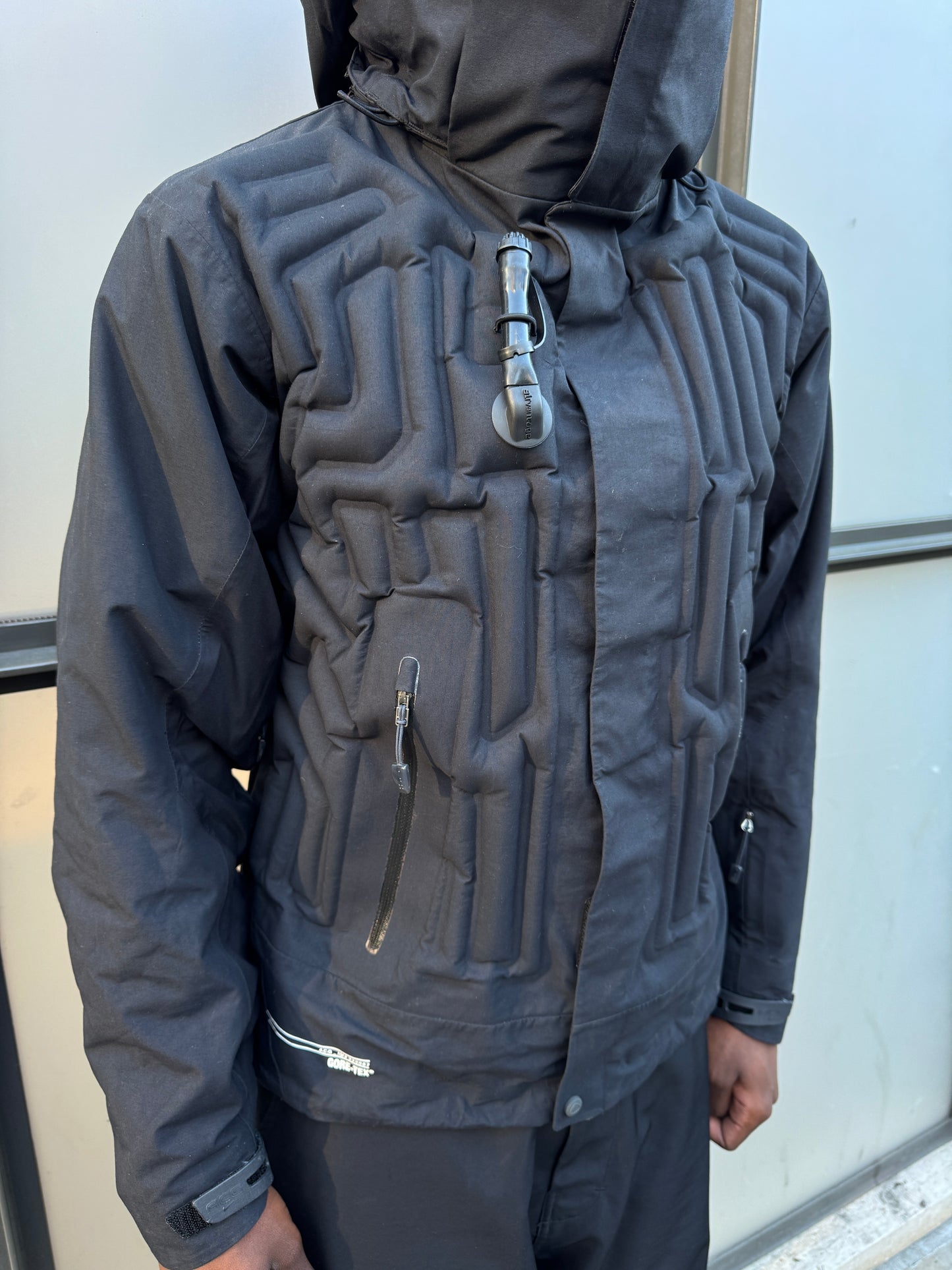 AW08’ Nike ACG Gore-tex Airvantage Inflatable Jacket