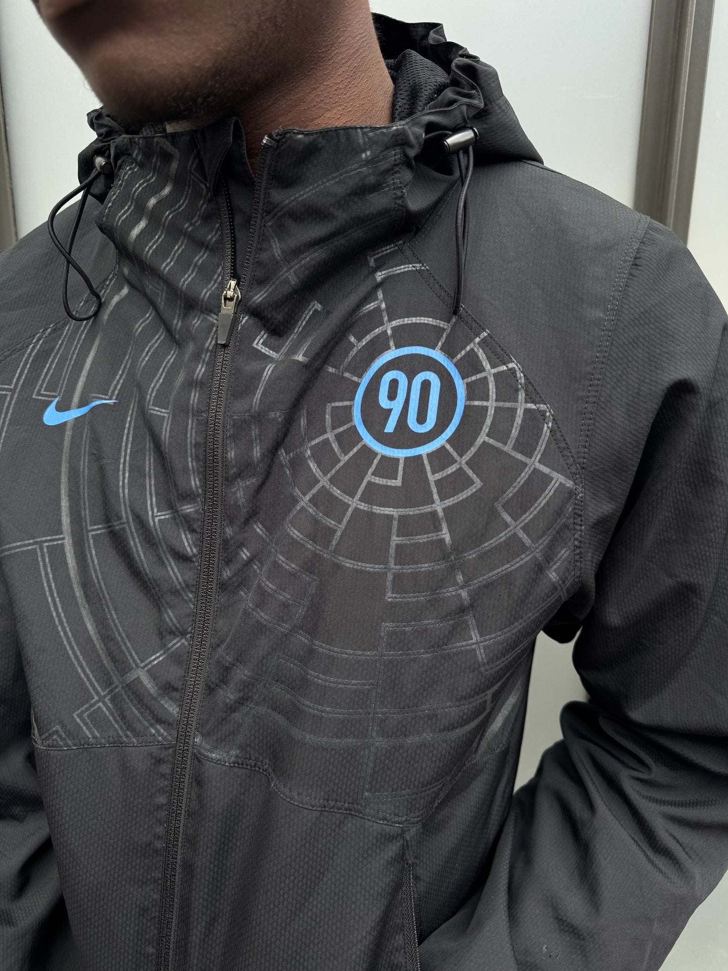 Early 2000’s Nike T90 Spider Web Jet Black Hooded Jacket