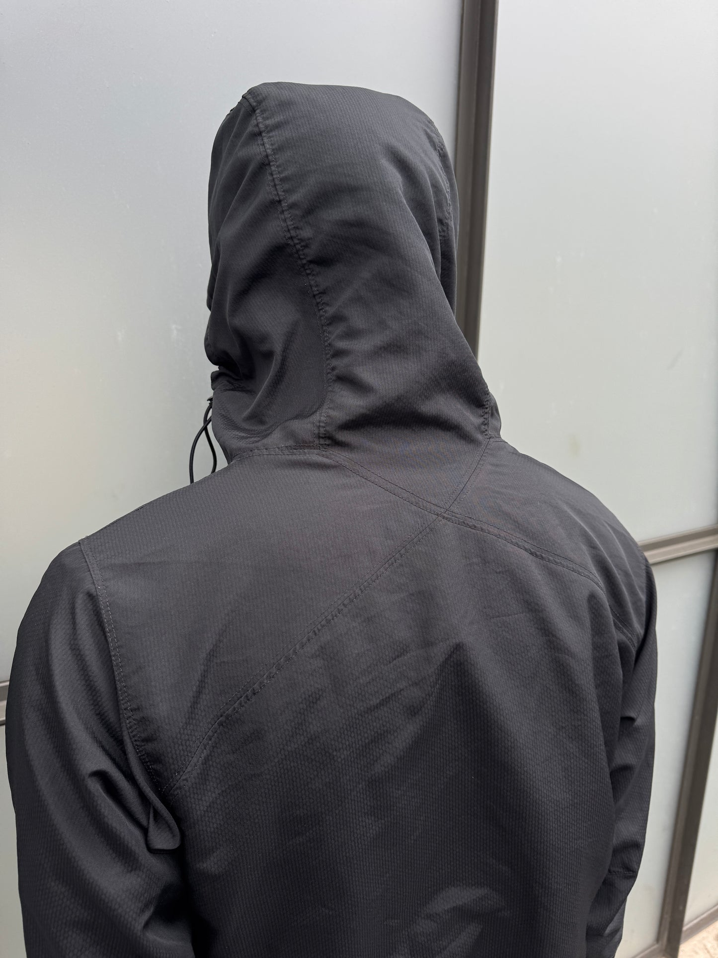 Early 2000’s Nike T90 Spider Web Jet Black Hooded Jacket