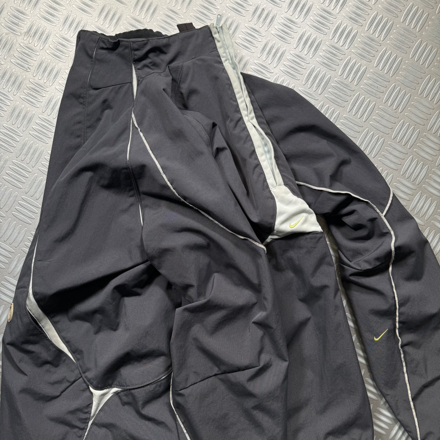 2003 Nike Mobius ‘MB1’ Articulated Jacket - Medium / Large