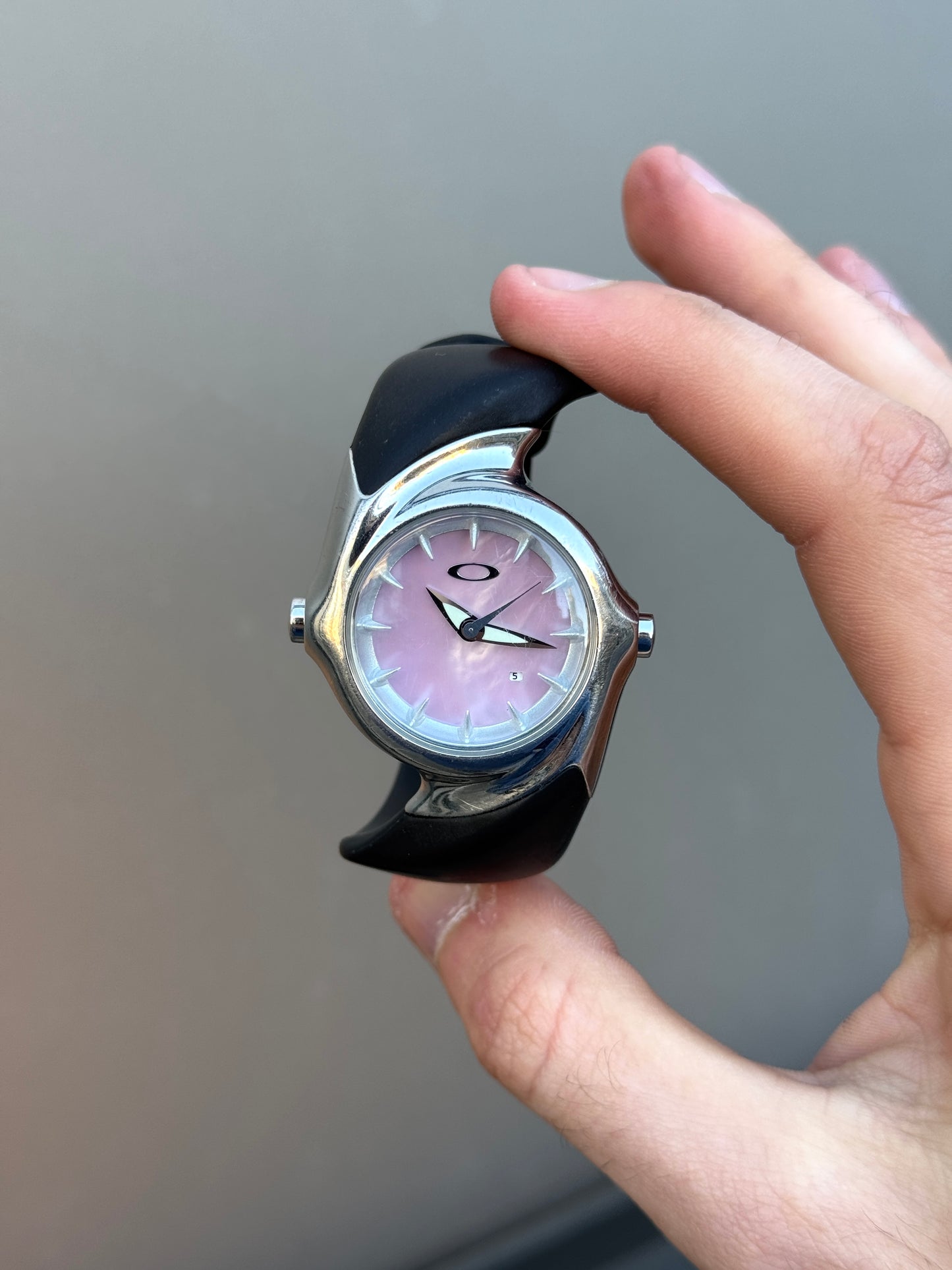 2001 Oakley Pink Pearl Crush Analog Watch