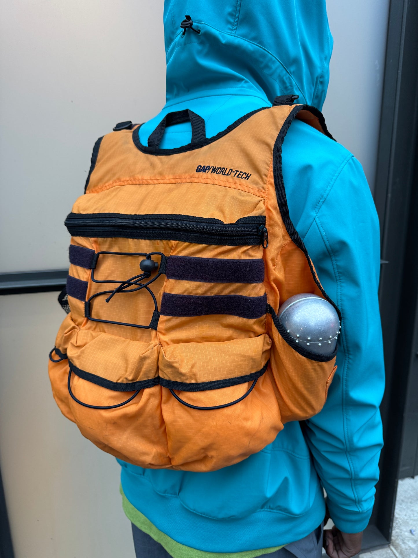 Early 2000’s Gap World Tech Multi Pocket Back Pack