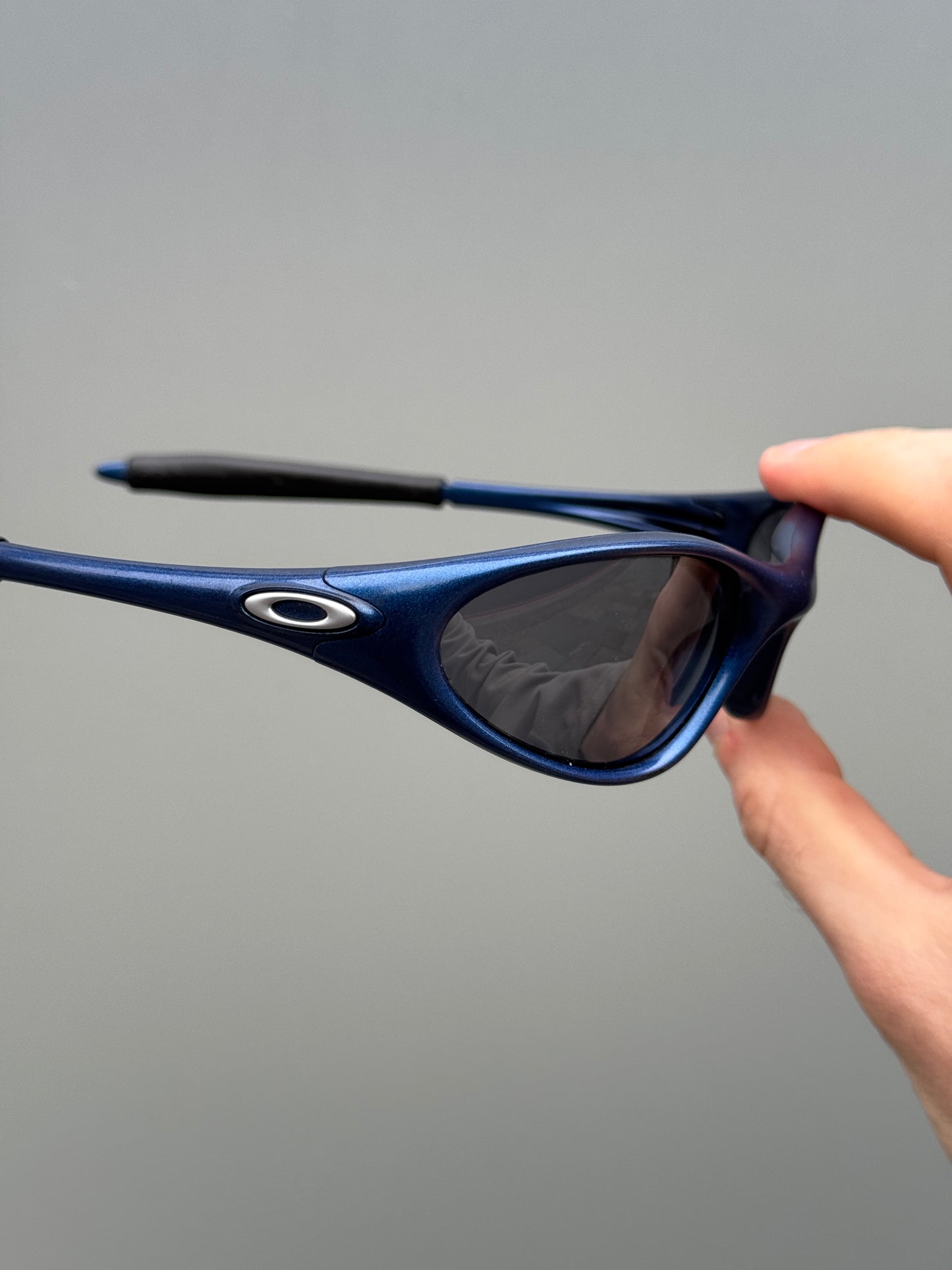 1990’s Oakley Minute Midnight Navy Sunglasses
