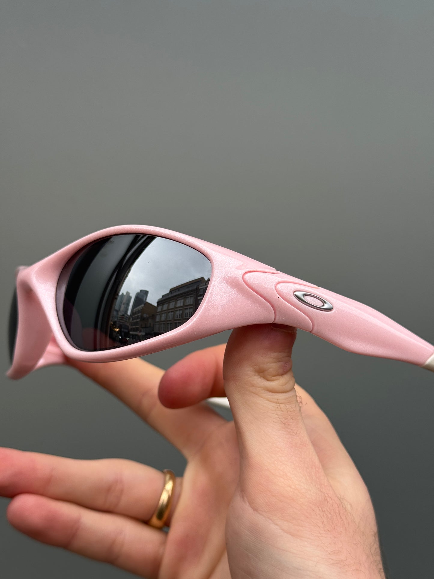 Early 2000’s Oakley Minute 2.0 Baby Pink Sunglasses