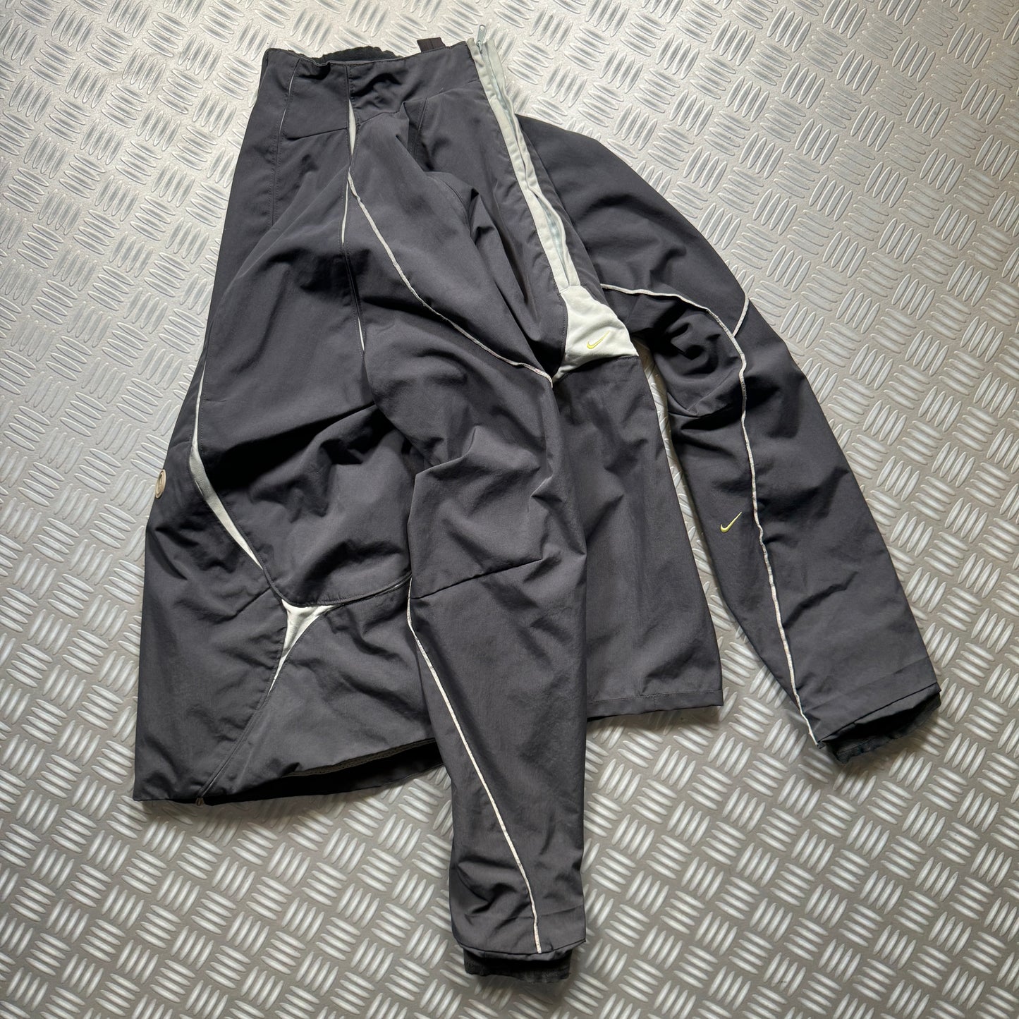 2003 Nike Mobius ‘MB1’ Articulated Jacket - Medium / Large