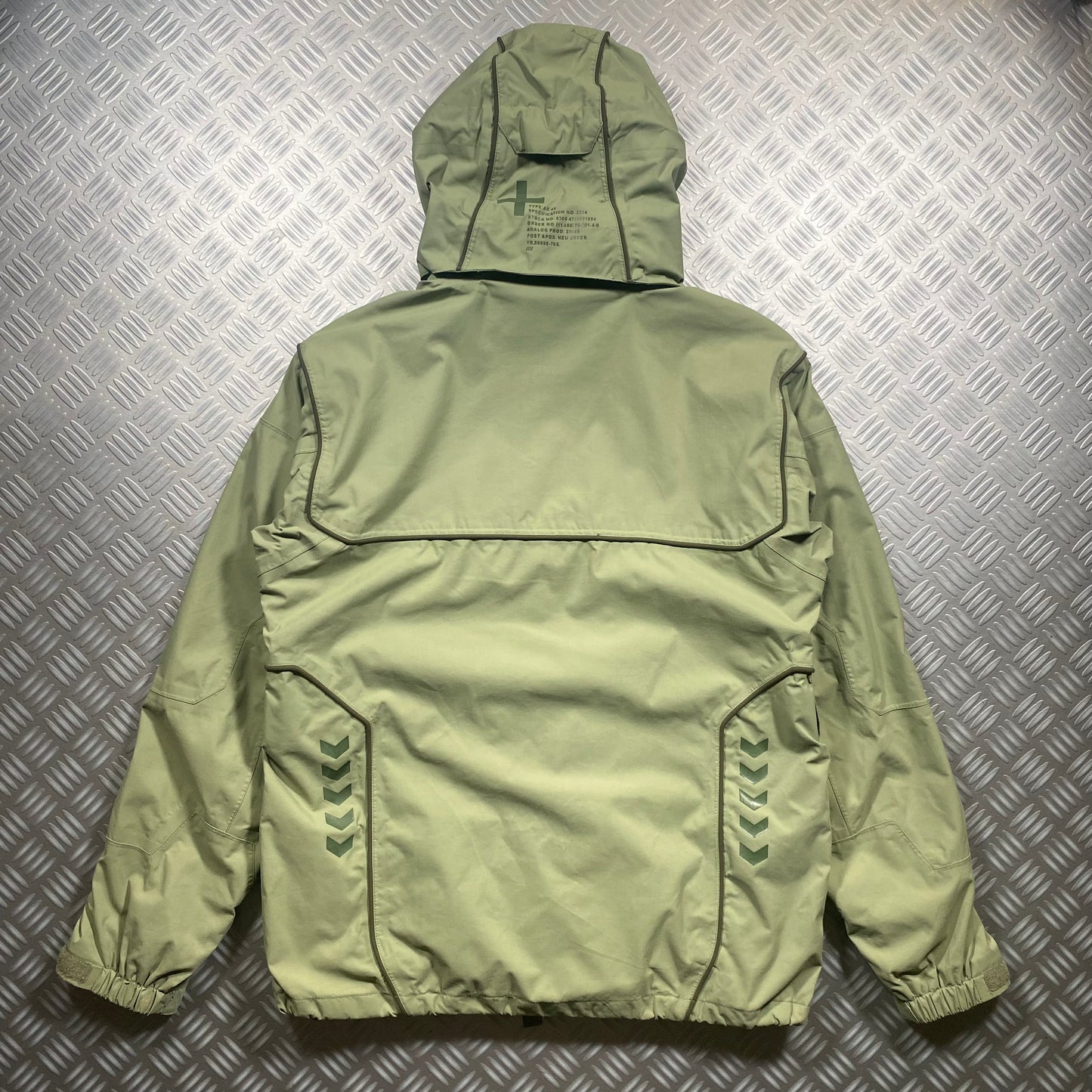Analog Piped Multi-Pocket Technical Jacket - Large/Extra Large