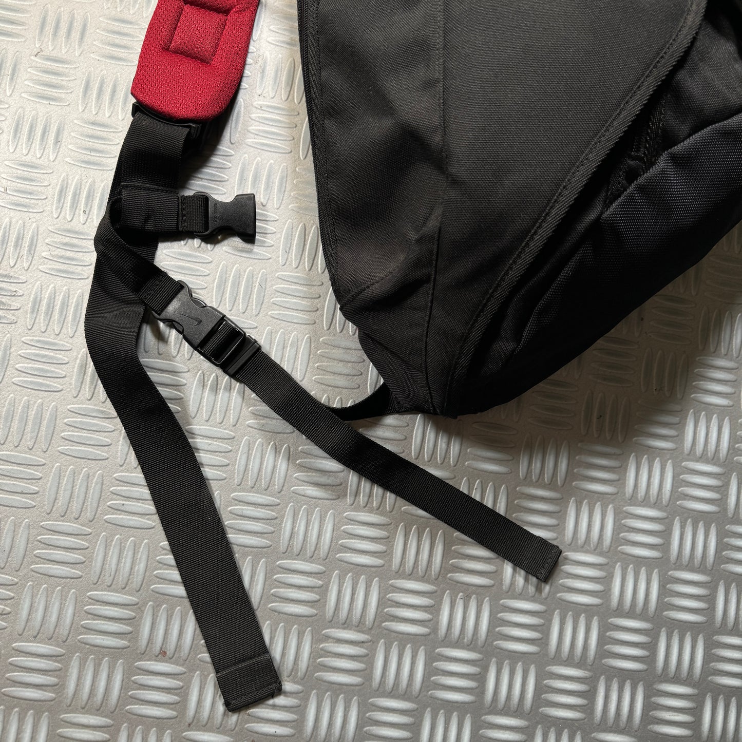 Early 2000's Nike Red/Black Tri-Harness Bag