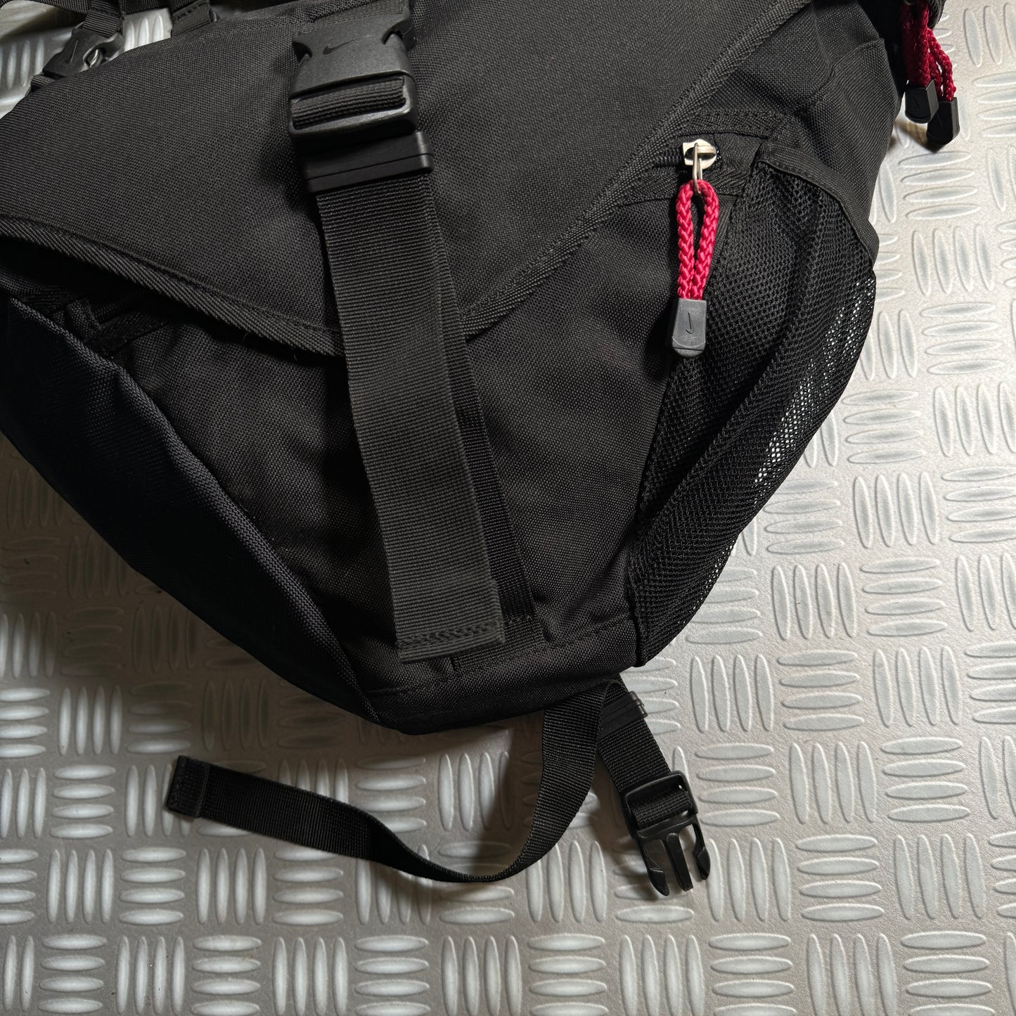 Early 2000's Nike Red/Black Tri-Harness Bag