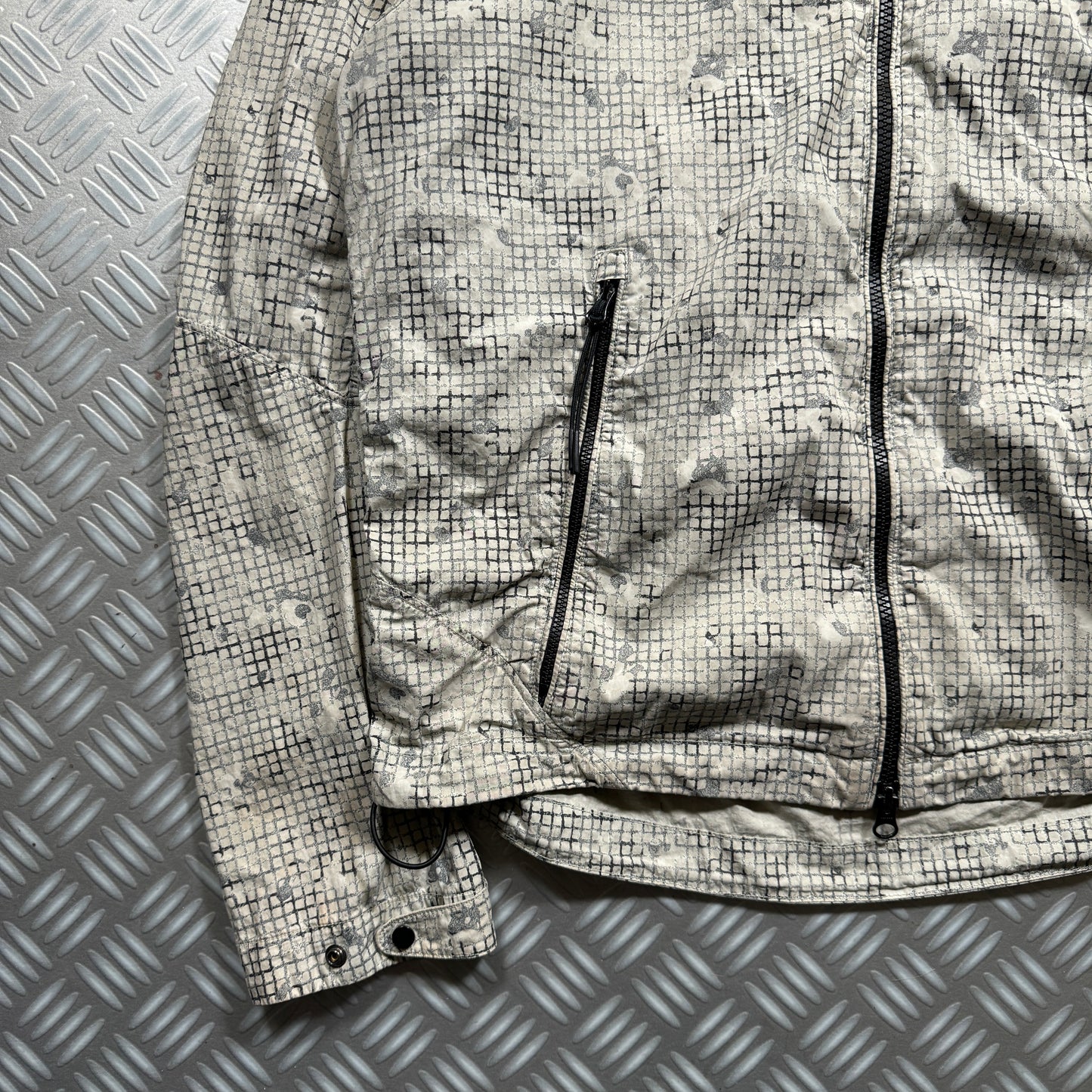 CP Company 50 Fili Grid Camo Jacket - Medium