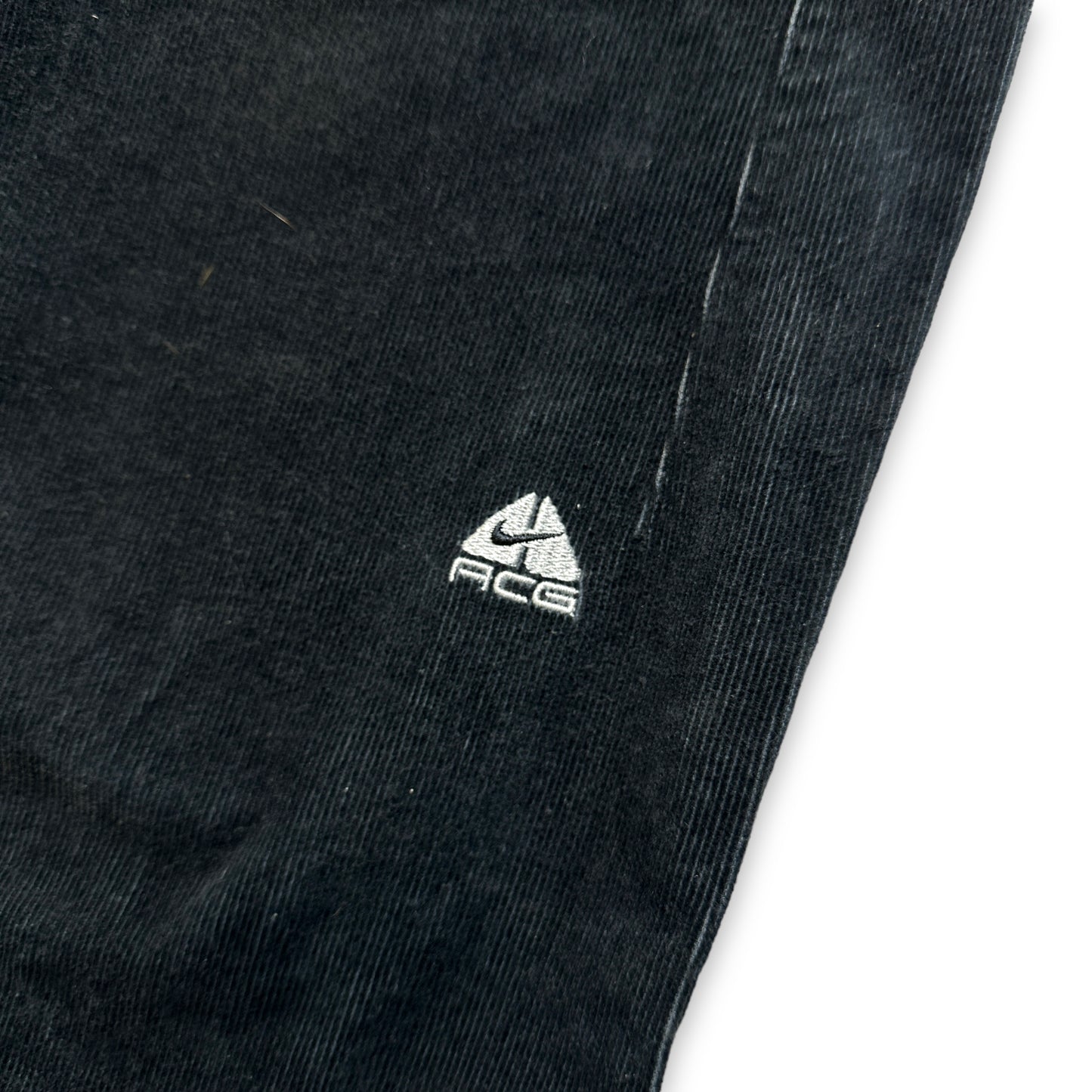 Pantalon Nike ACG Jet Black Baby Cord du début des années 2000 - Taille 30 »