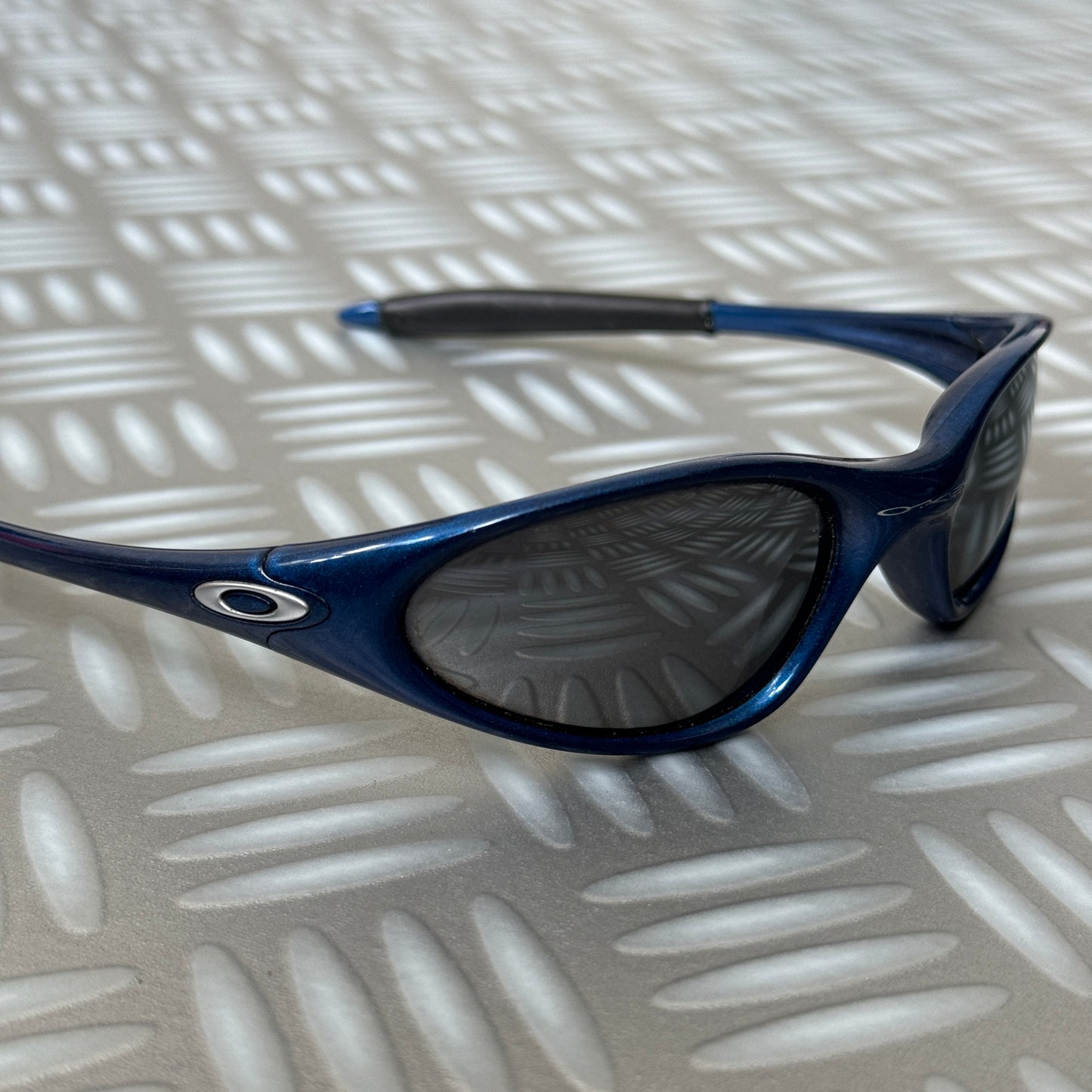 1990's Oakley Minute Midnight Blue Sunglasses