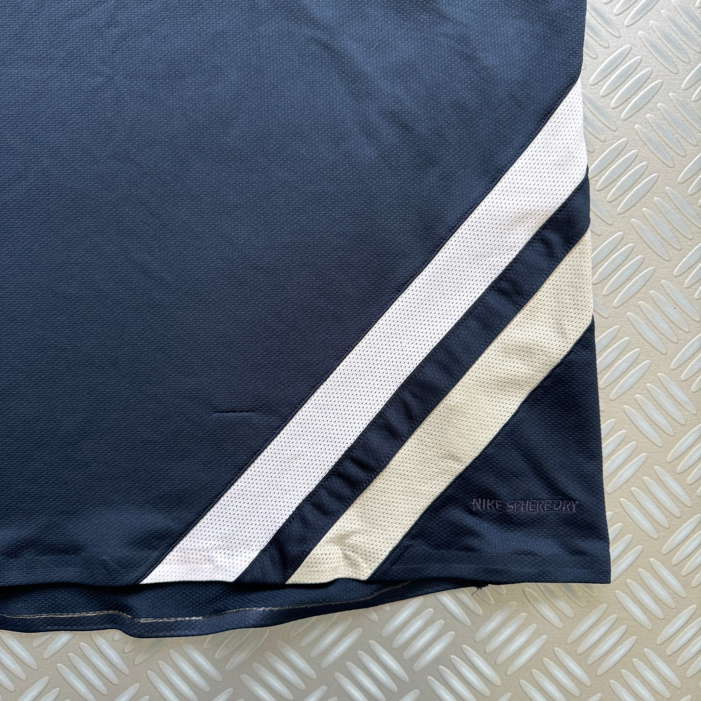 Early 2000's Nike Mercurial Mesh Panelled Tee - Large