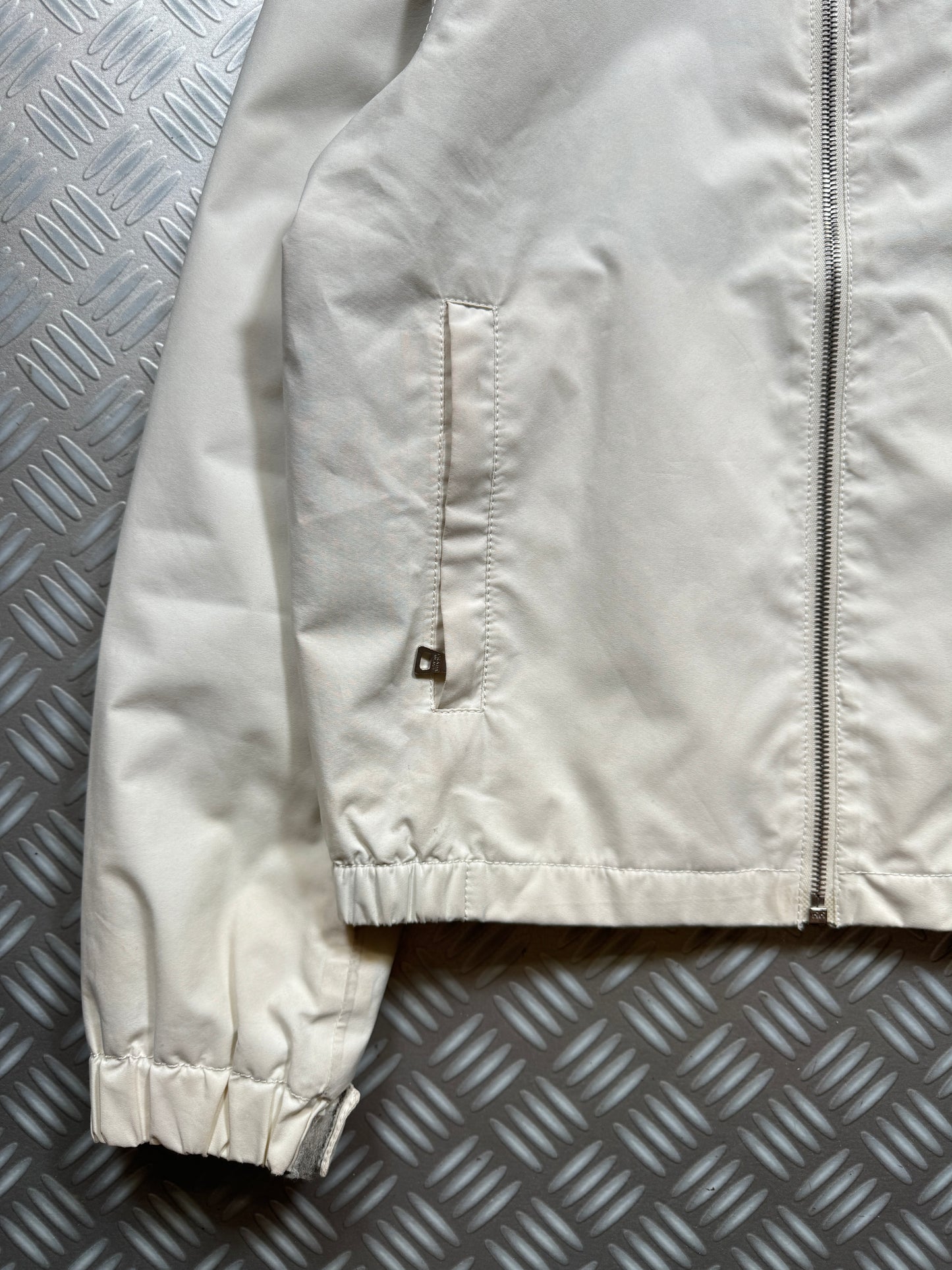 2003 Prada Luna Rossa Gore-tex Jacket - Womens 6-8