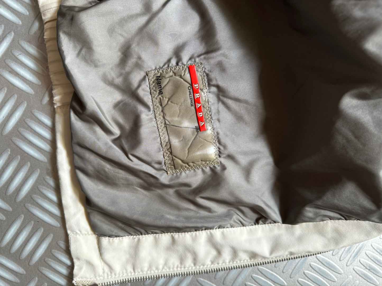 2003 Prada Luna Rossa Gore-tex Jacket - Womens 6-8