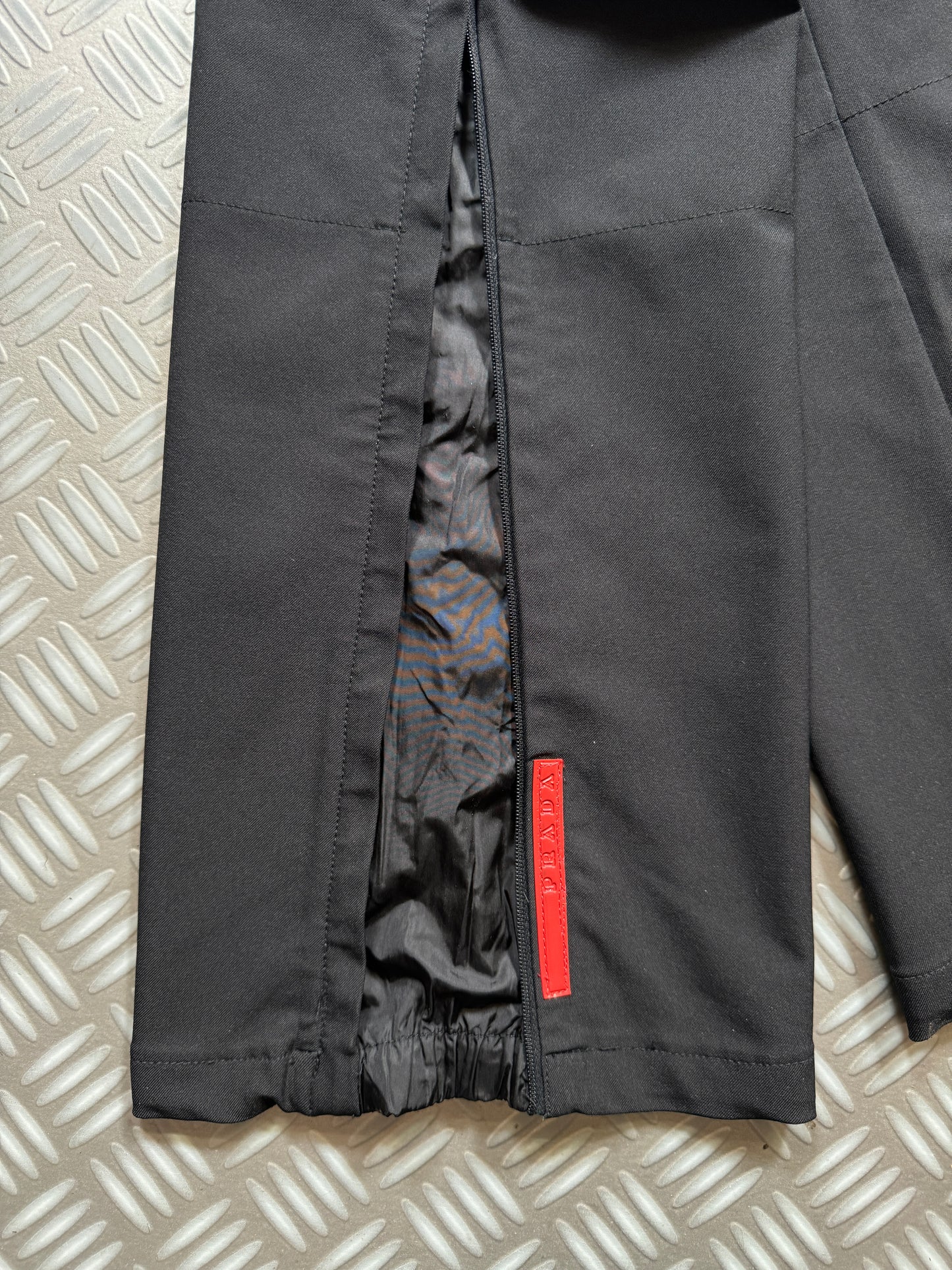 SS00' Prada Sport Jet Black Adjustable Cargo Pant - 30" Waist