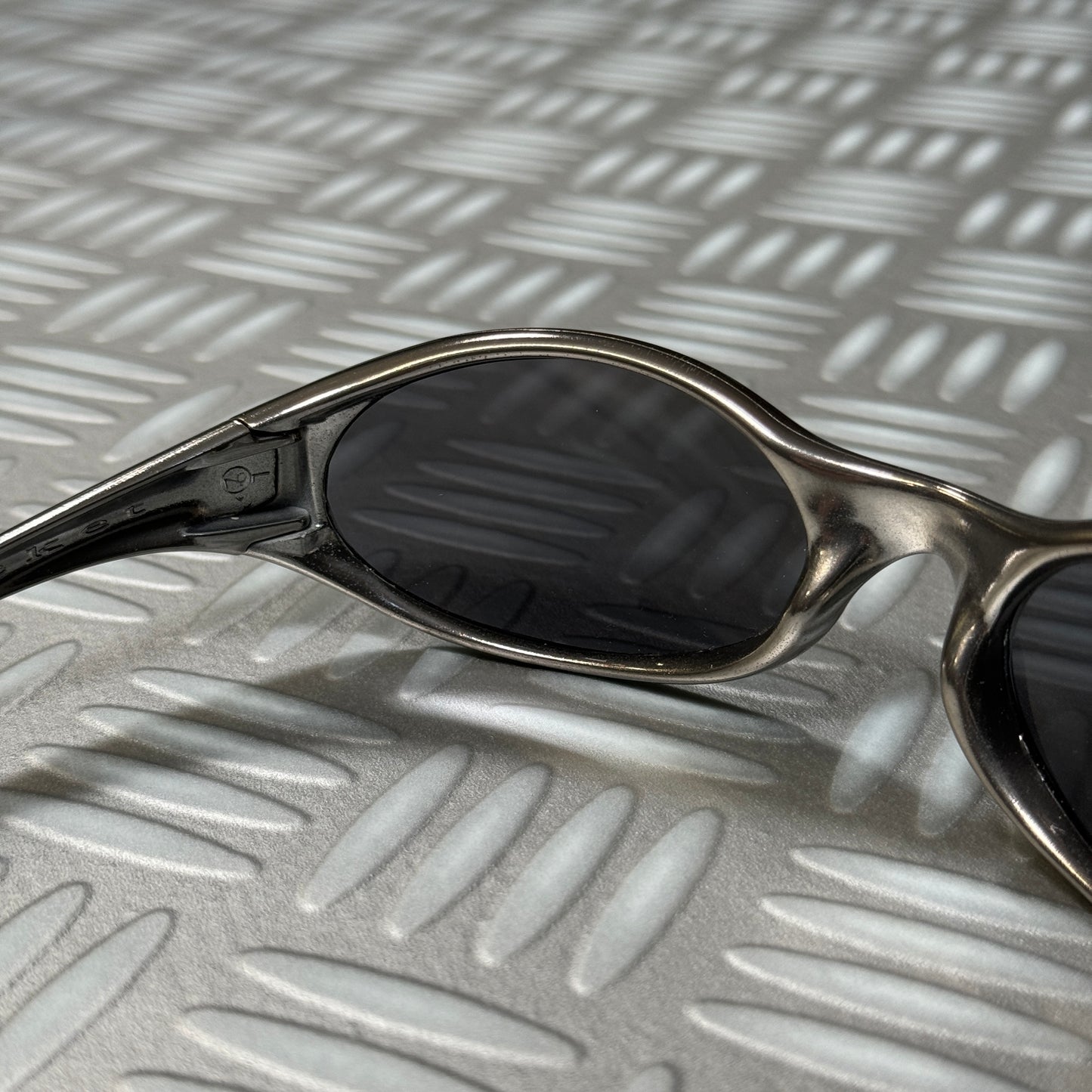 Early 2000's Oakley Silver Eye Jacket Sunglasses