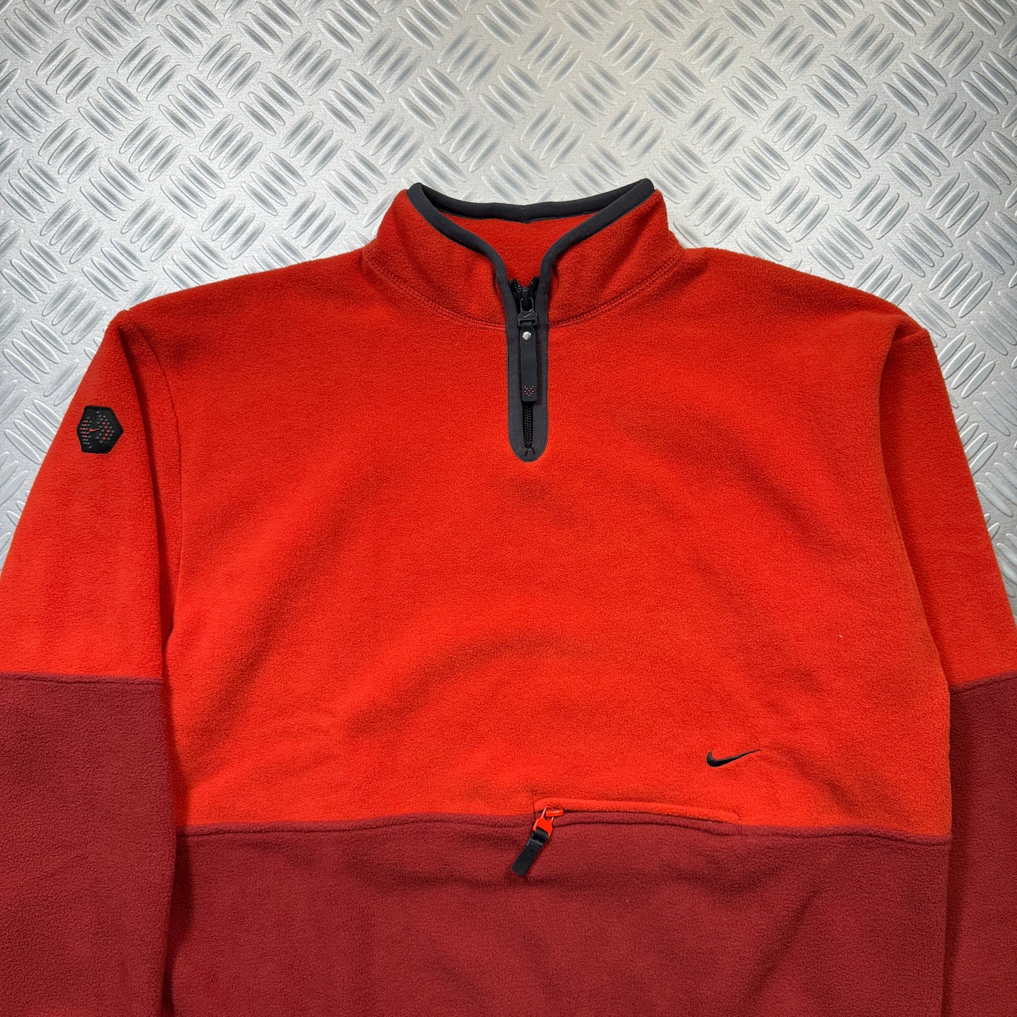 Nike Split Panel Contrast Red Fleece Sweatshirt - Medium / Large