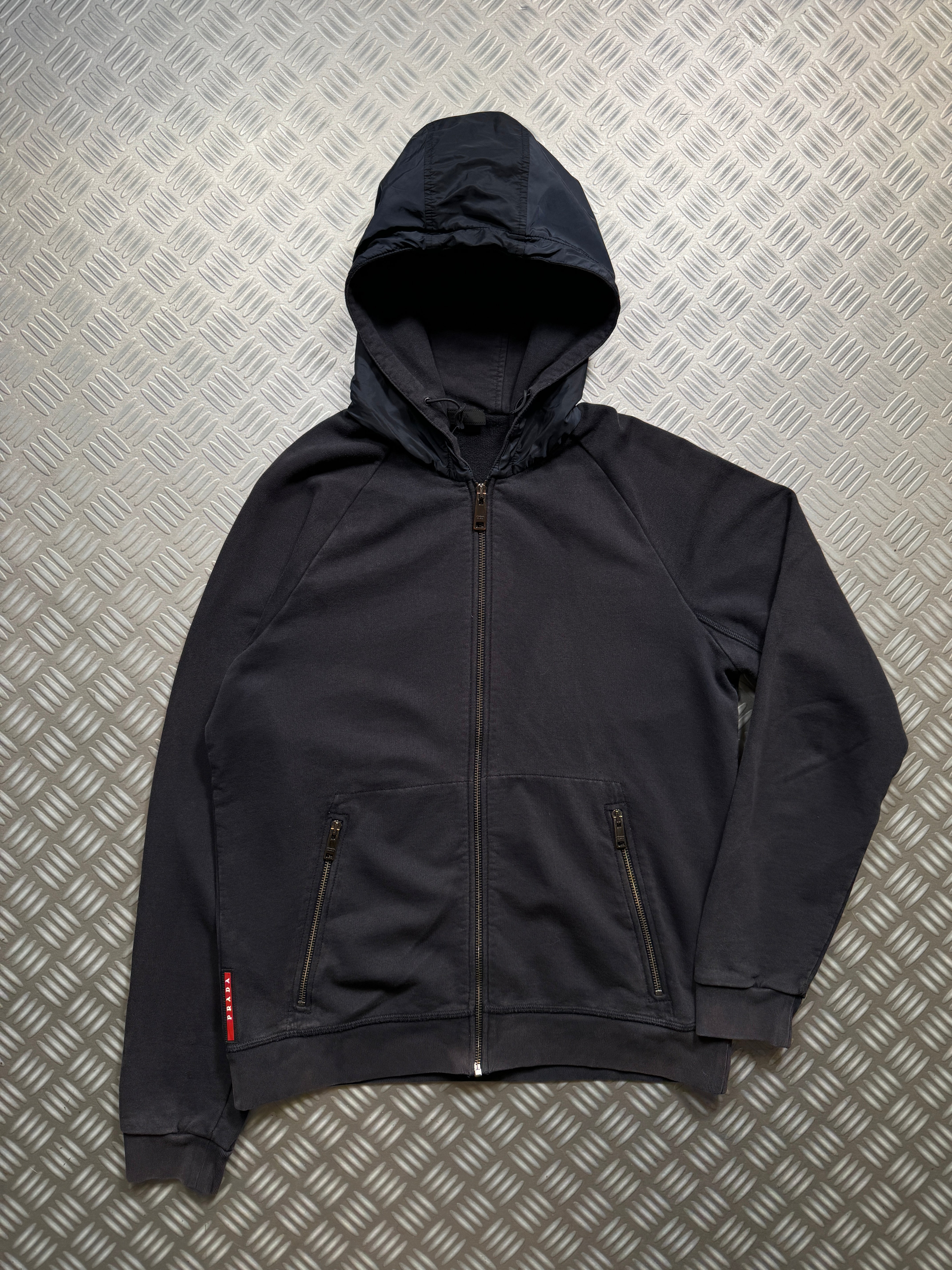 トップス 00s archive Prada Sport nylon hoodie Early 2000's Prada Sport Nylon Hood Zip Up - Large – Holsales