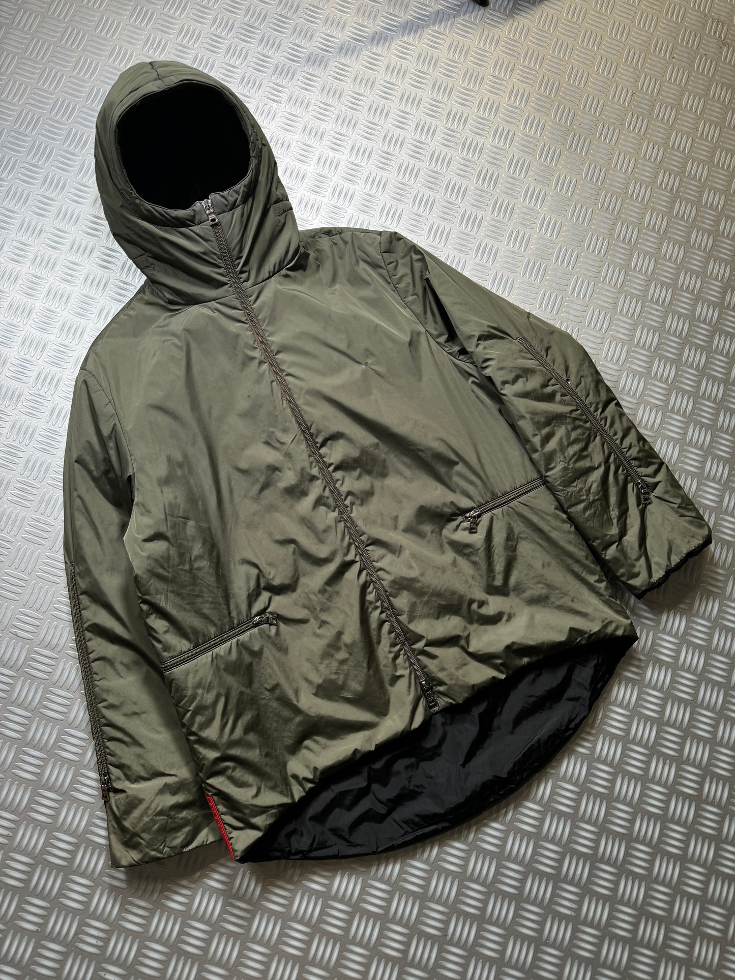 AW99' Prada Sport Khaki 2in1 Technical Padded Jacket/Tri-Harness Bag