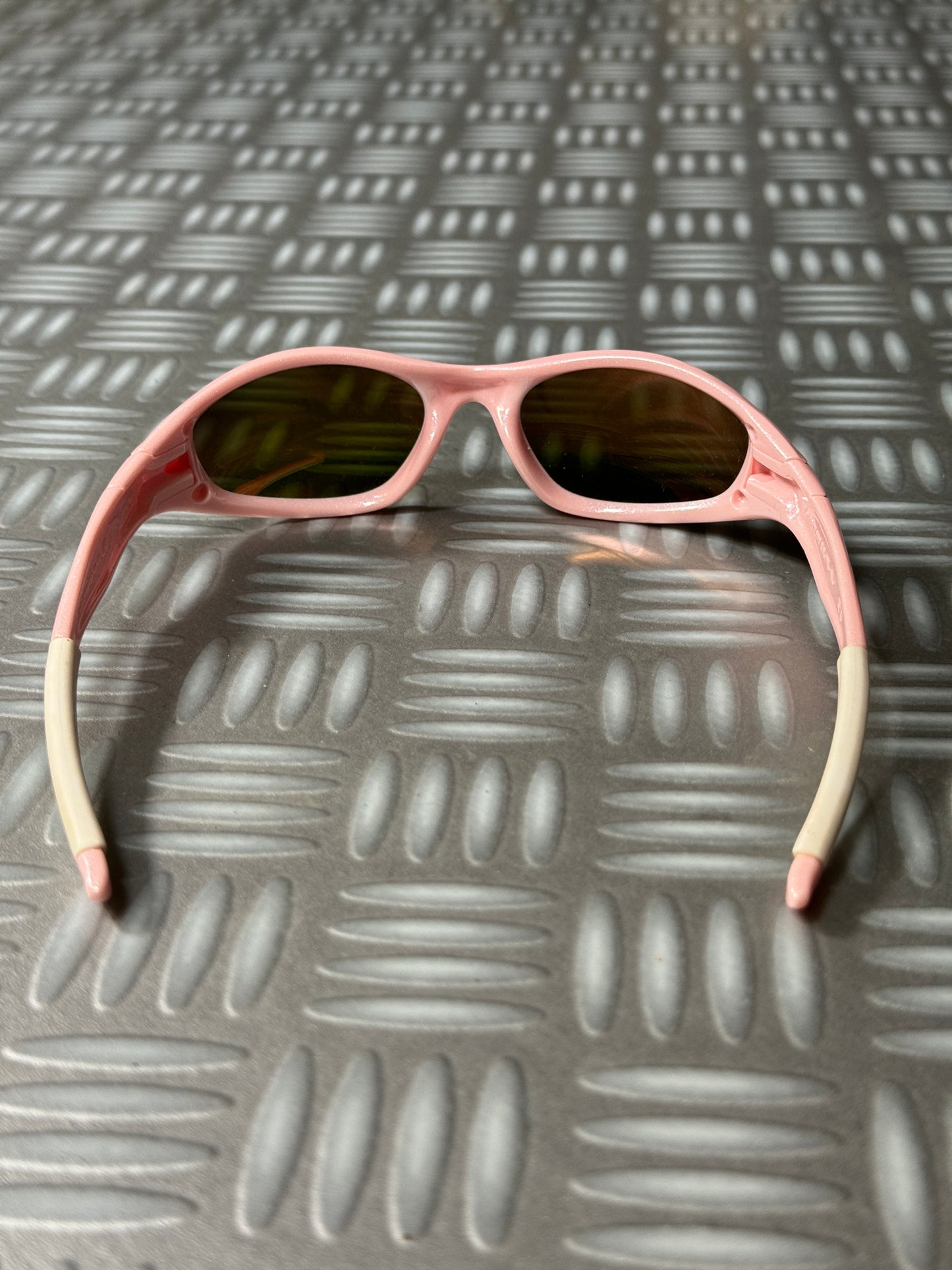 Early 2000's Oakley Minute 2.0 Pink Glitter Sunglasses