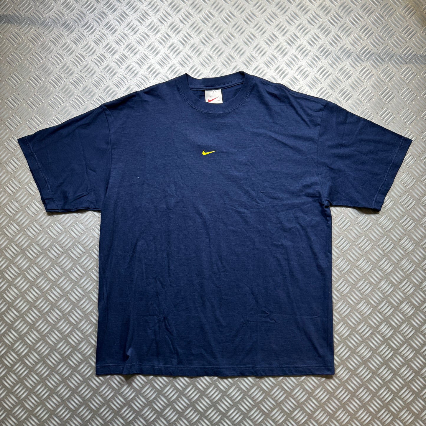 Early 2000's Nike Centre Swoosh Just Do It Tee