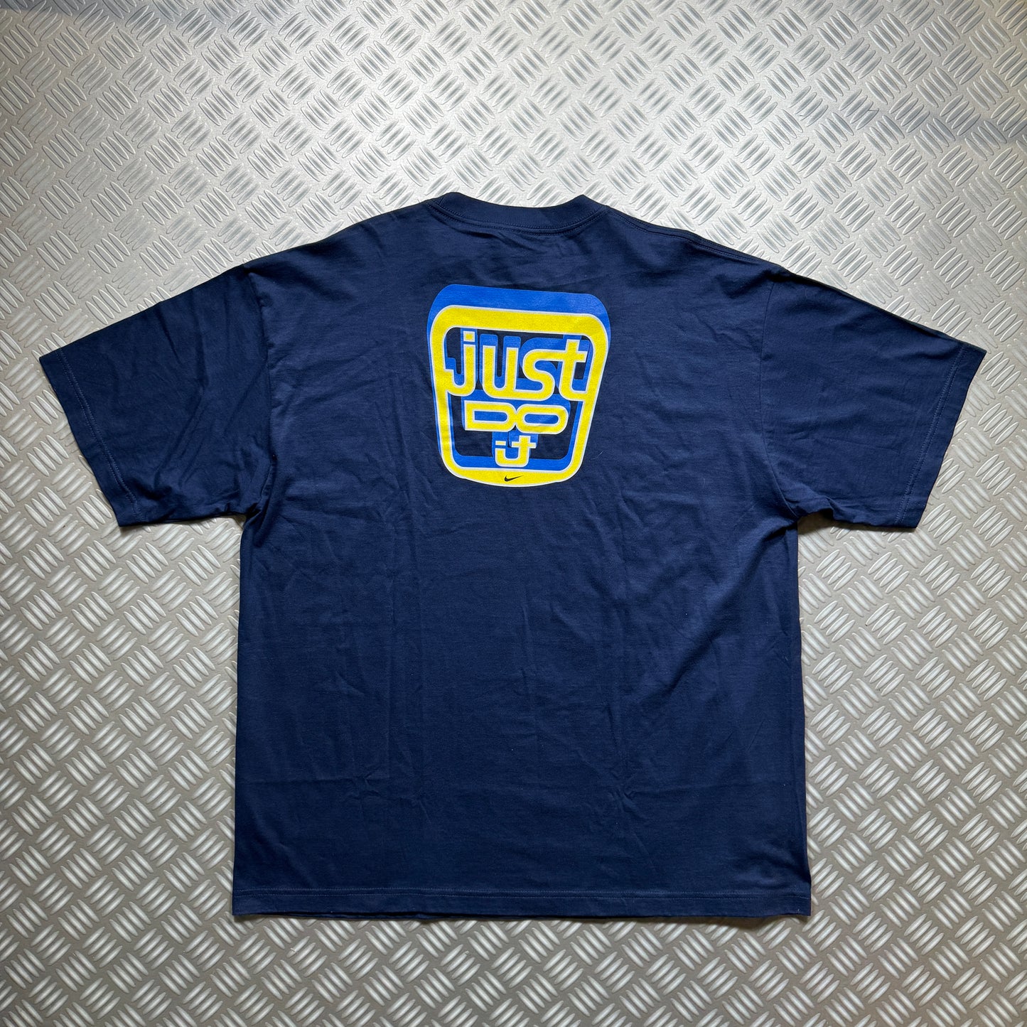 Early 2000's Nike Centre Swoosh Just Do It Tee