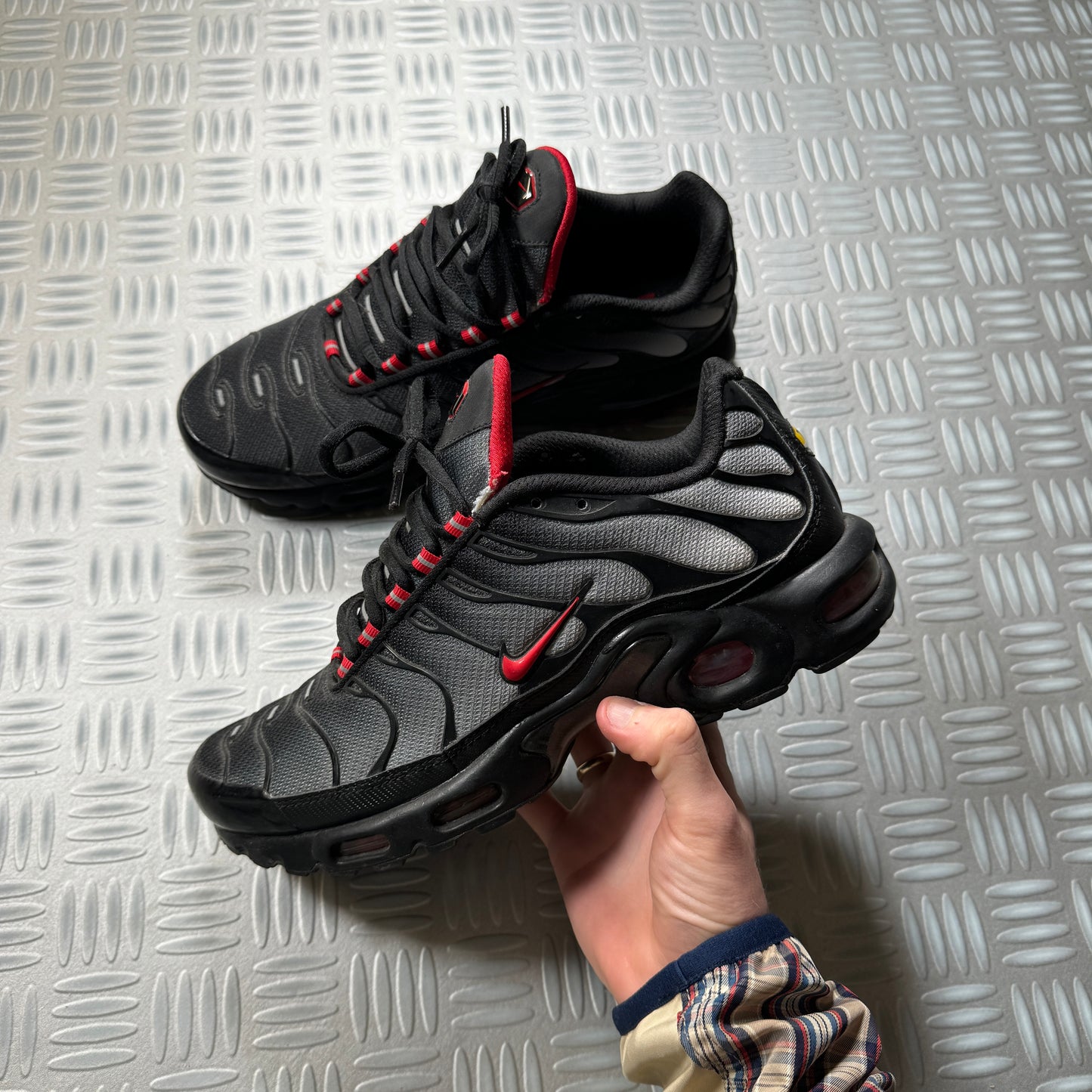 Nike TN Dracula Trainers - UK7 / US8 / EUR41