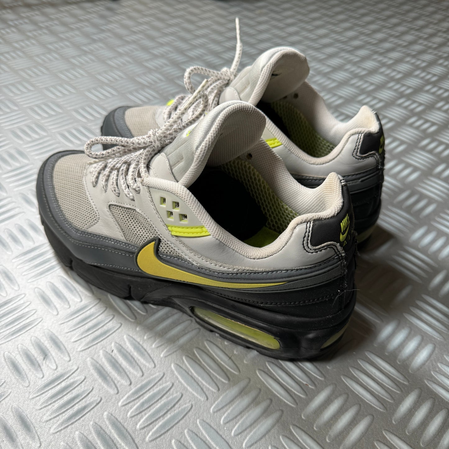 Nike TN Air Max 90 Hybrid Trainers Volt Green/Grey