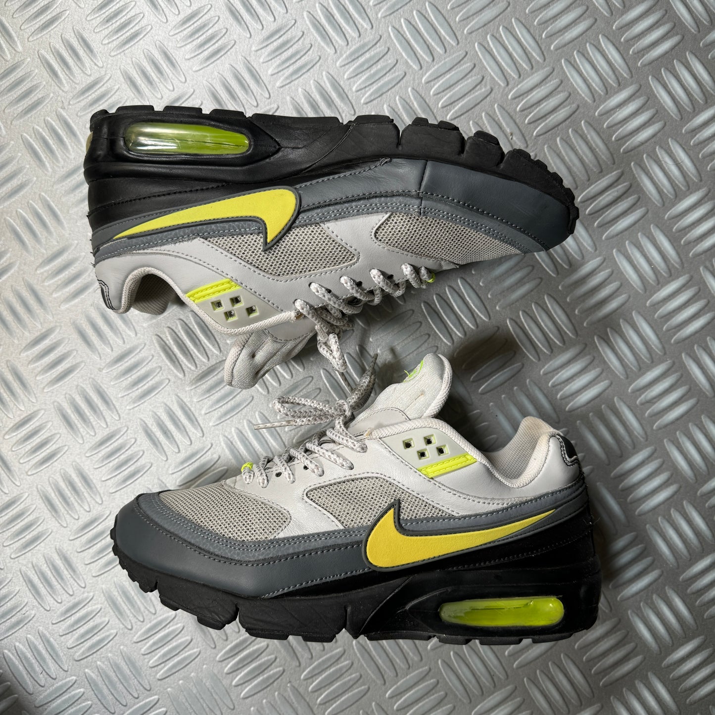 Nike TN Air Max 90 Hybrid Trainers Volt Green/Grey