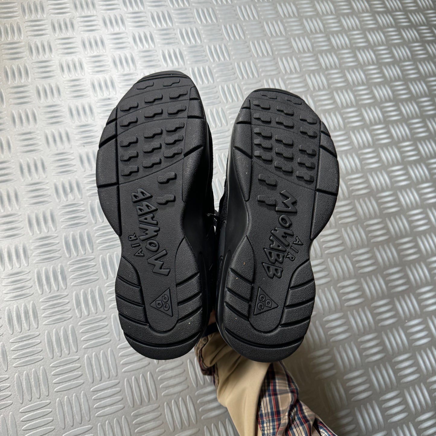 Nike ACG x Comme Des Garcons Air Mowabb Black - UK6.5 / US7.5