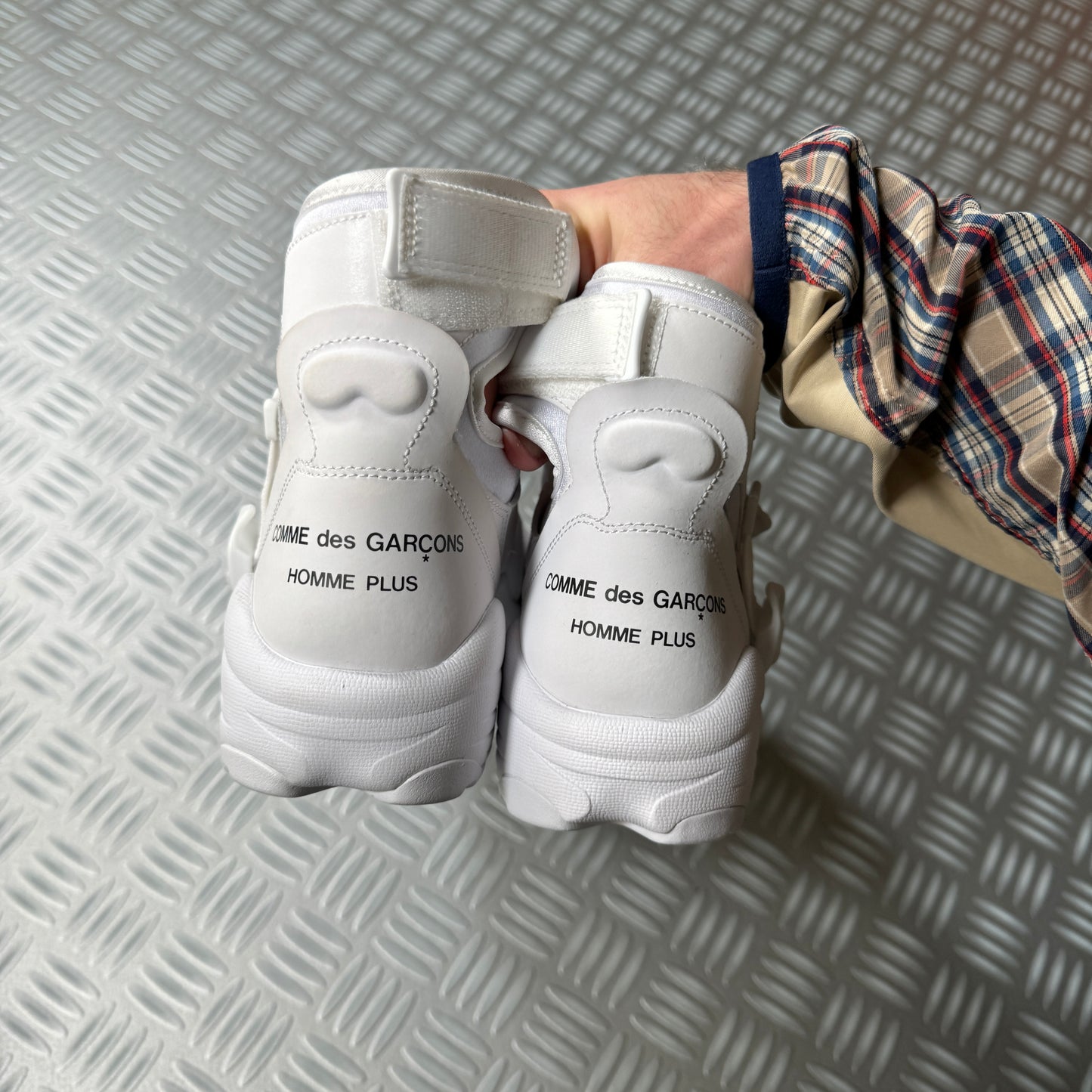 Nike x Comme Des Garcons CDG Air Carnivores - UK5.5 / US6 / EUR38.5